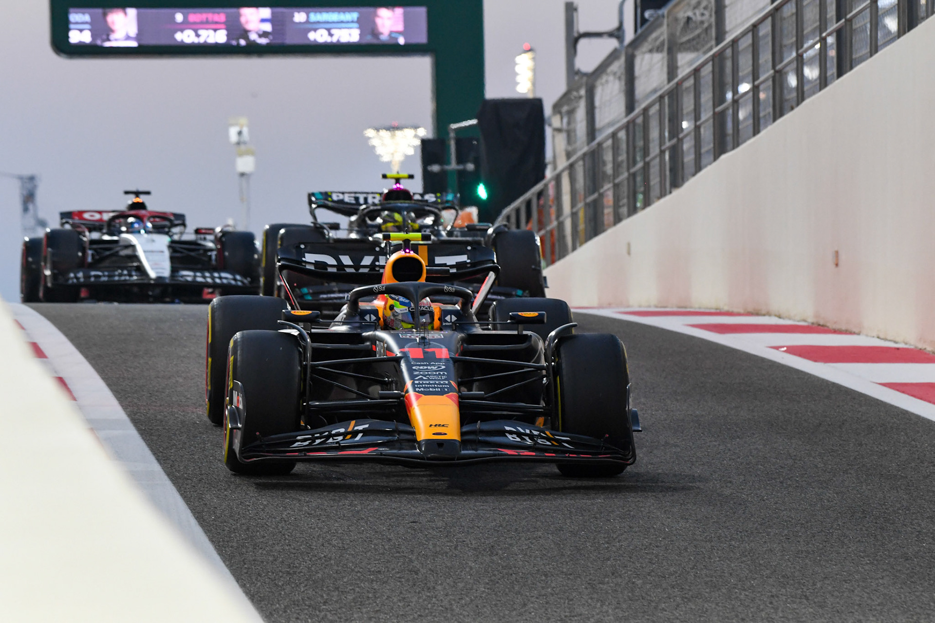 Sergio Perez (MEX) Red Bull Racing; Formel 1 GP Abu Dhabi. Freitag 24.11.2023
