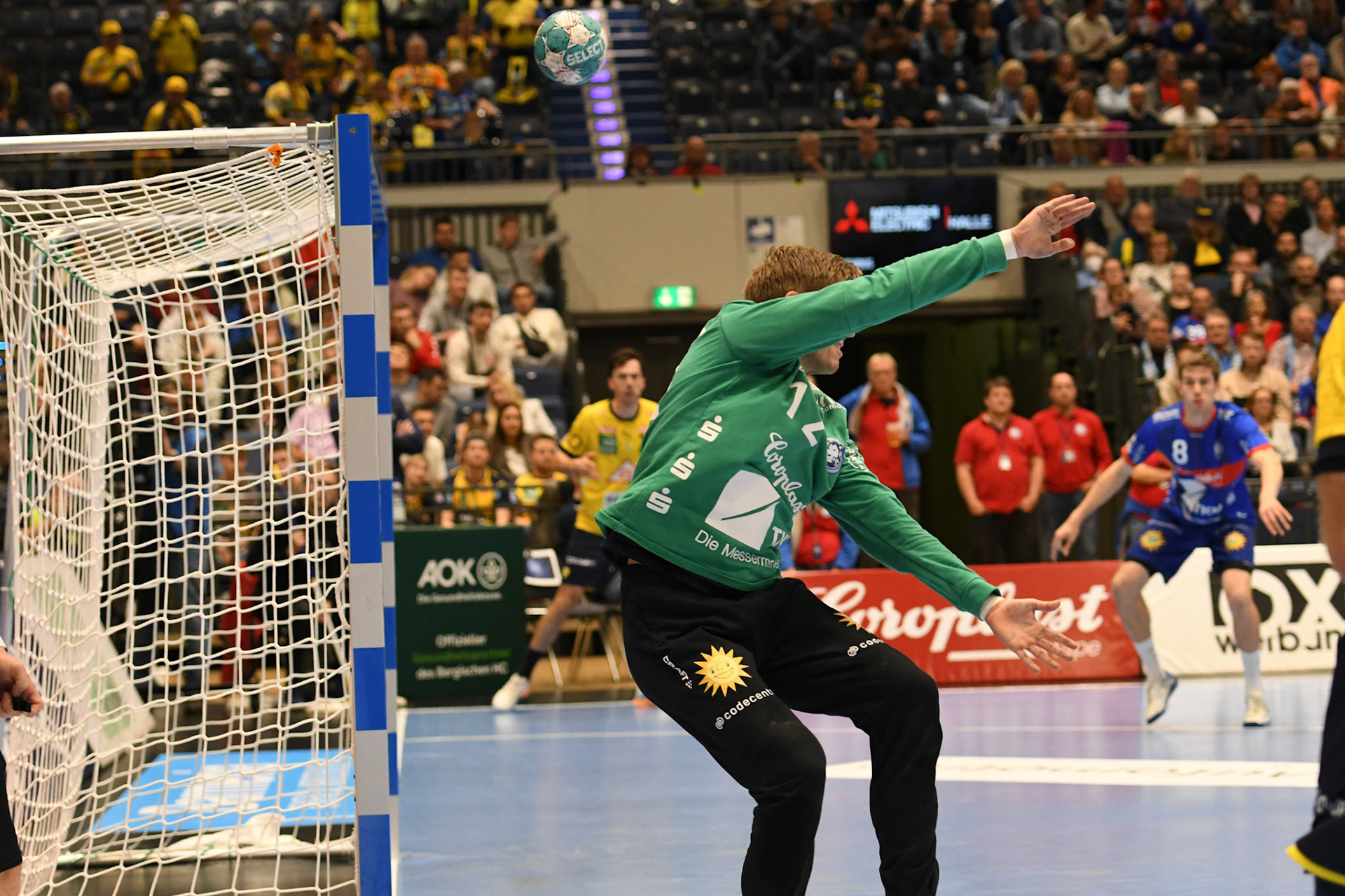 Peter Johannesson #12; Handball Bundesliga; BHC 06 - Rhein Neckar Loewen 29.09.2022
