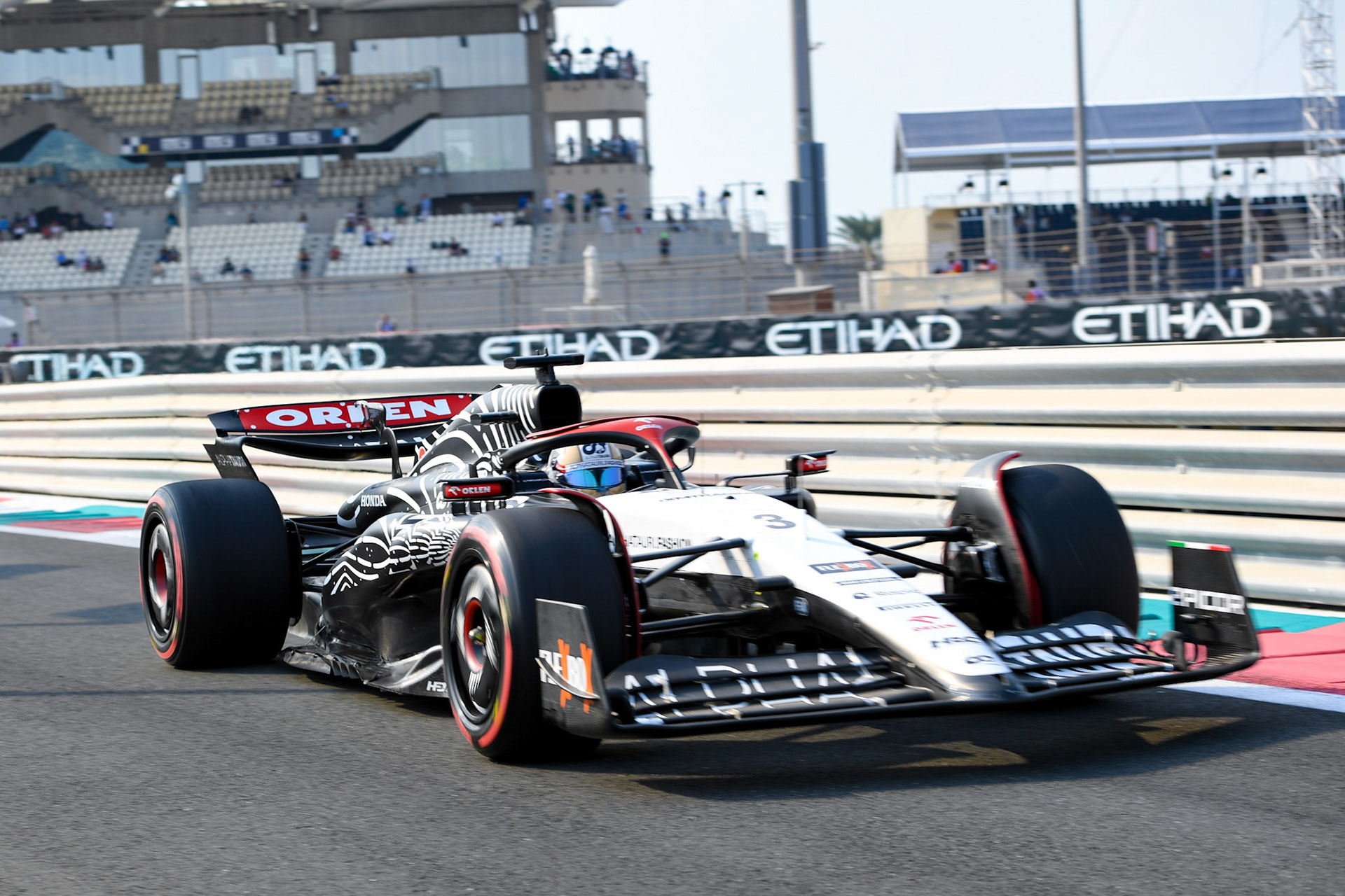 Daniel Ricciardo; Formel 1 GP Abu Dhabi. Freitag 24.11.2023