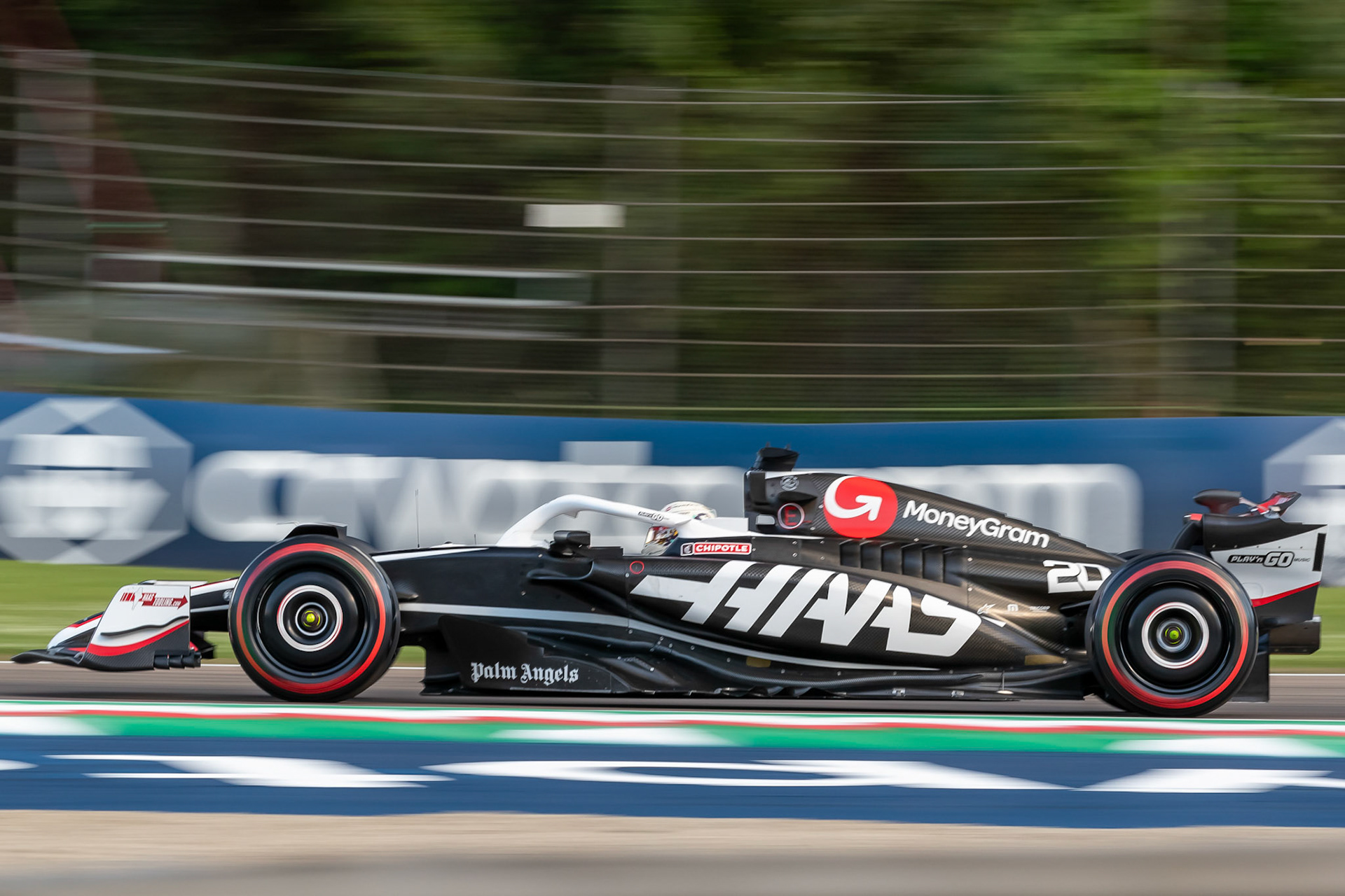 Kevin Magnussen #20, MoneyGram Haas F1 Team; F1 GP Imola / Italien Freitag, 17.05.2024