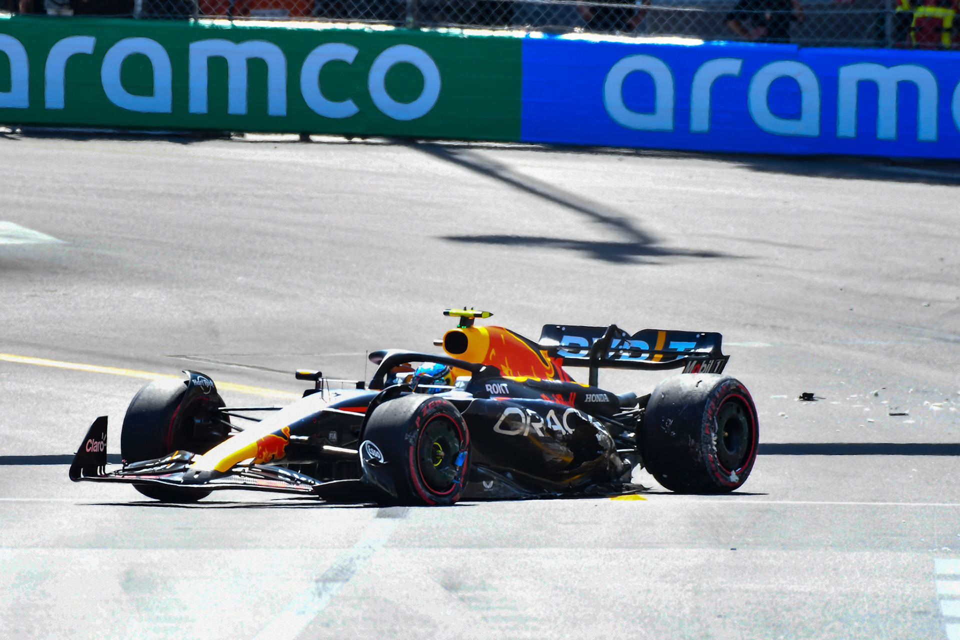 Sergio Perez (MEX) Red Bull Racing Crash; Formel 1 GP Monaco. Samstag 27.05.2023