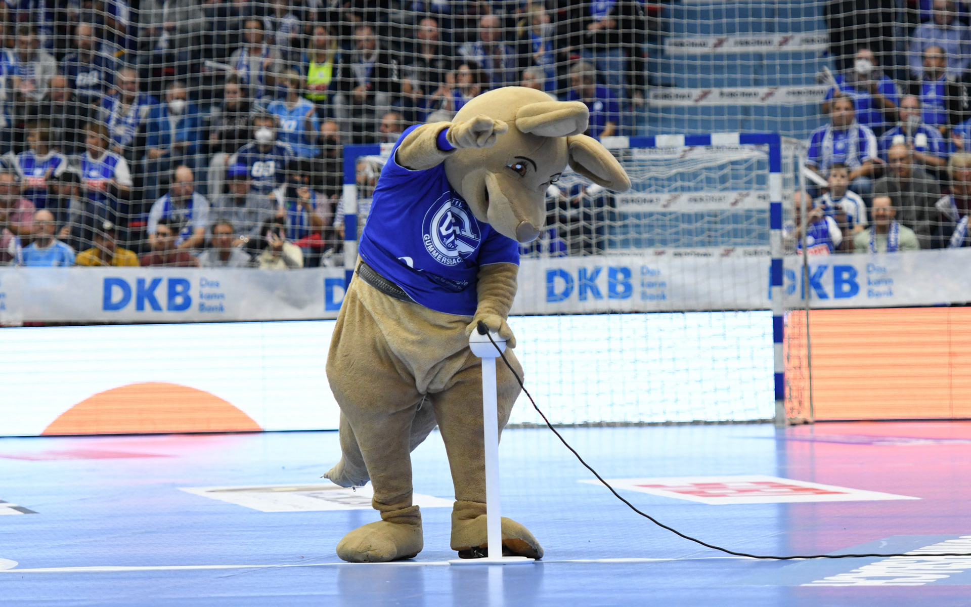 Gummi; Handball Bundesliga; VfL Gummersbach - SCDHFK Leipzig 09.10.2022
