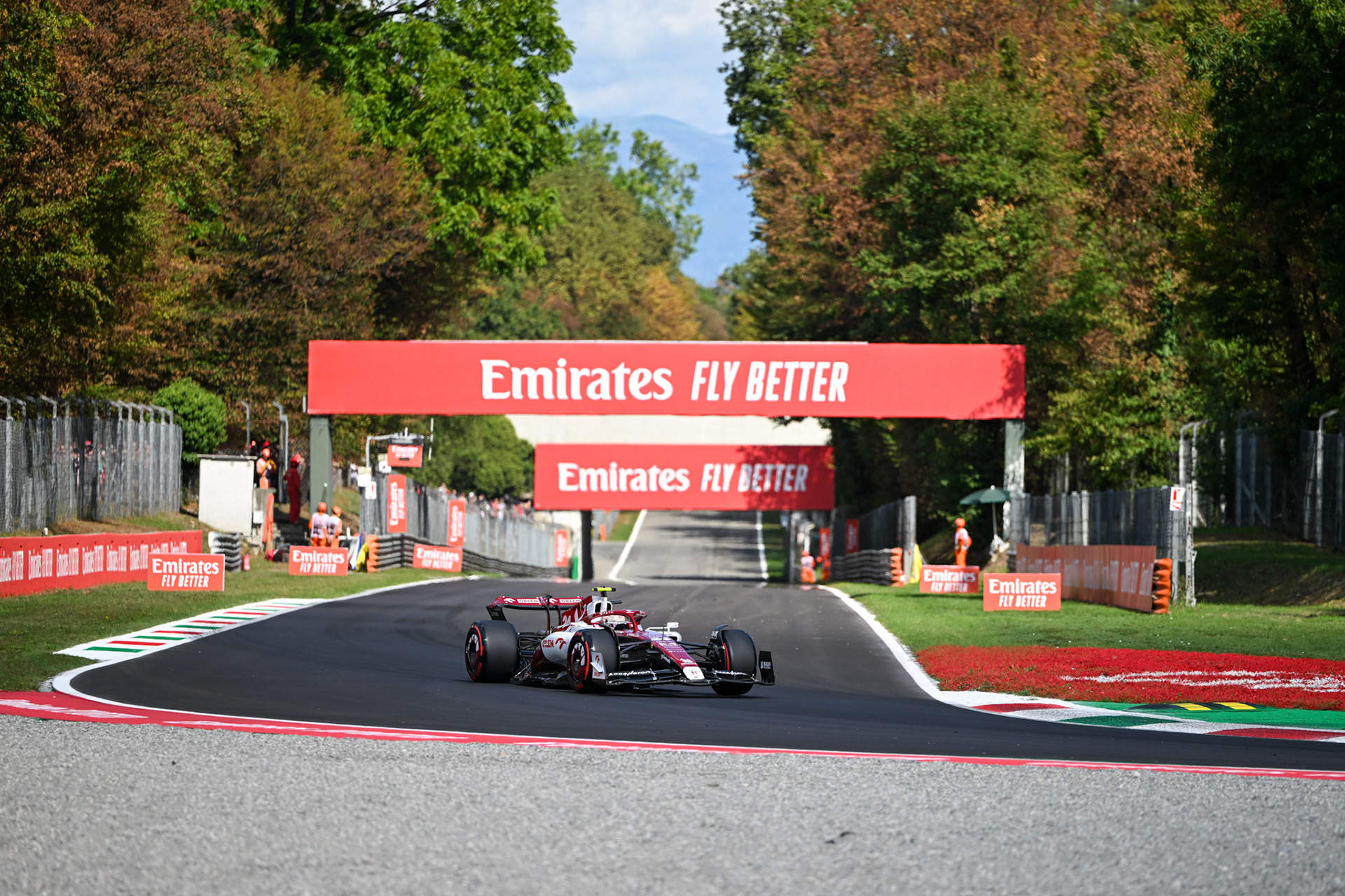 Guanyu Zhou (CHN) Alfa Romeo Racing; Formel 1 GP Italien Monza, Freitag, 09.09.2022