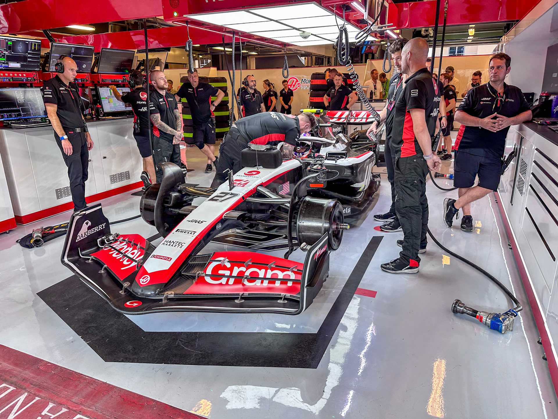 Nico Hülkenberg (GER) Haas F1 Team; Formel 1 GP Abu Dhabi. Samstag 25.11.2023