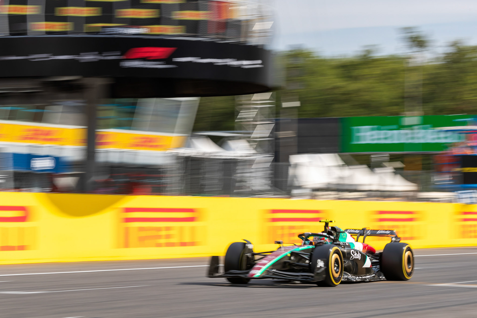 Guanyu Zhou (CHN) Alfa Romeo F1 Team;Formel 1 GP Italien / Monza. Sonntag, 03.09.2023