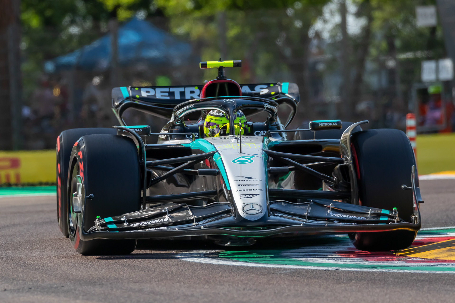 Lewis Hamilton #44, Mercedes-AMG Petronas F1 Team; F1 GP Imola / Italien Samstag, 18.05.2024