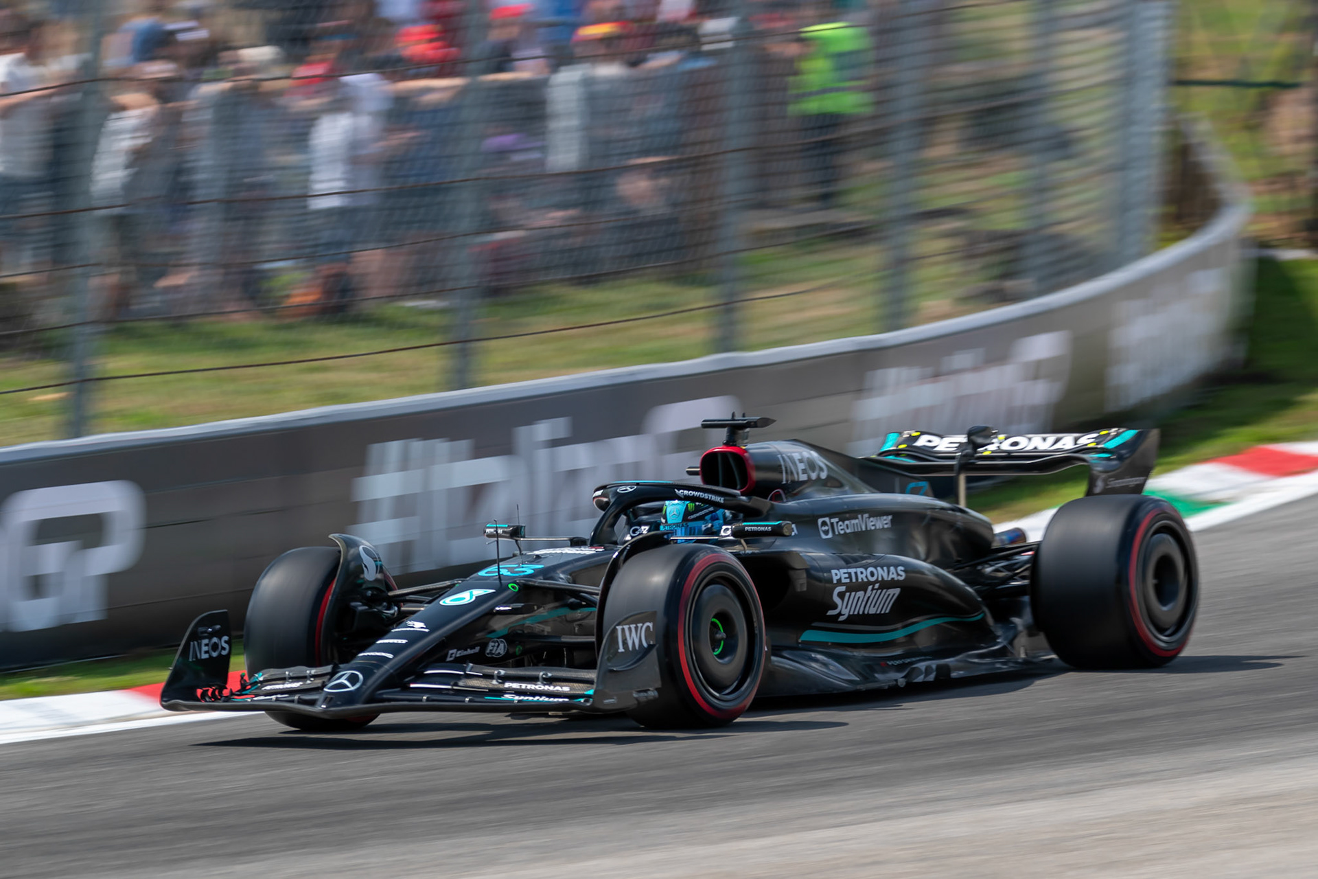 George Russell (GBR) Mercedes AMG F1 Team; Formel 1 GP Italien / Monza. Samstag, 02.09.2023