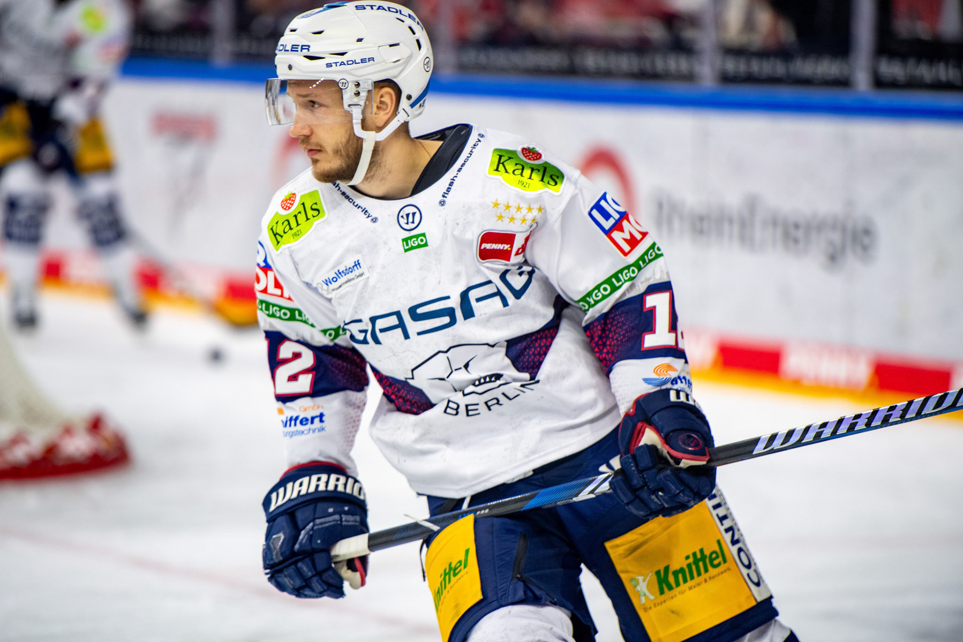 Eric Mik; DEL Kölner Haie - Eisbaeren Berlin, 06.10.2023