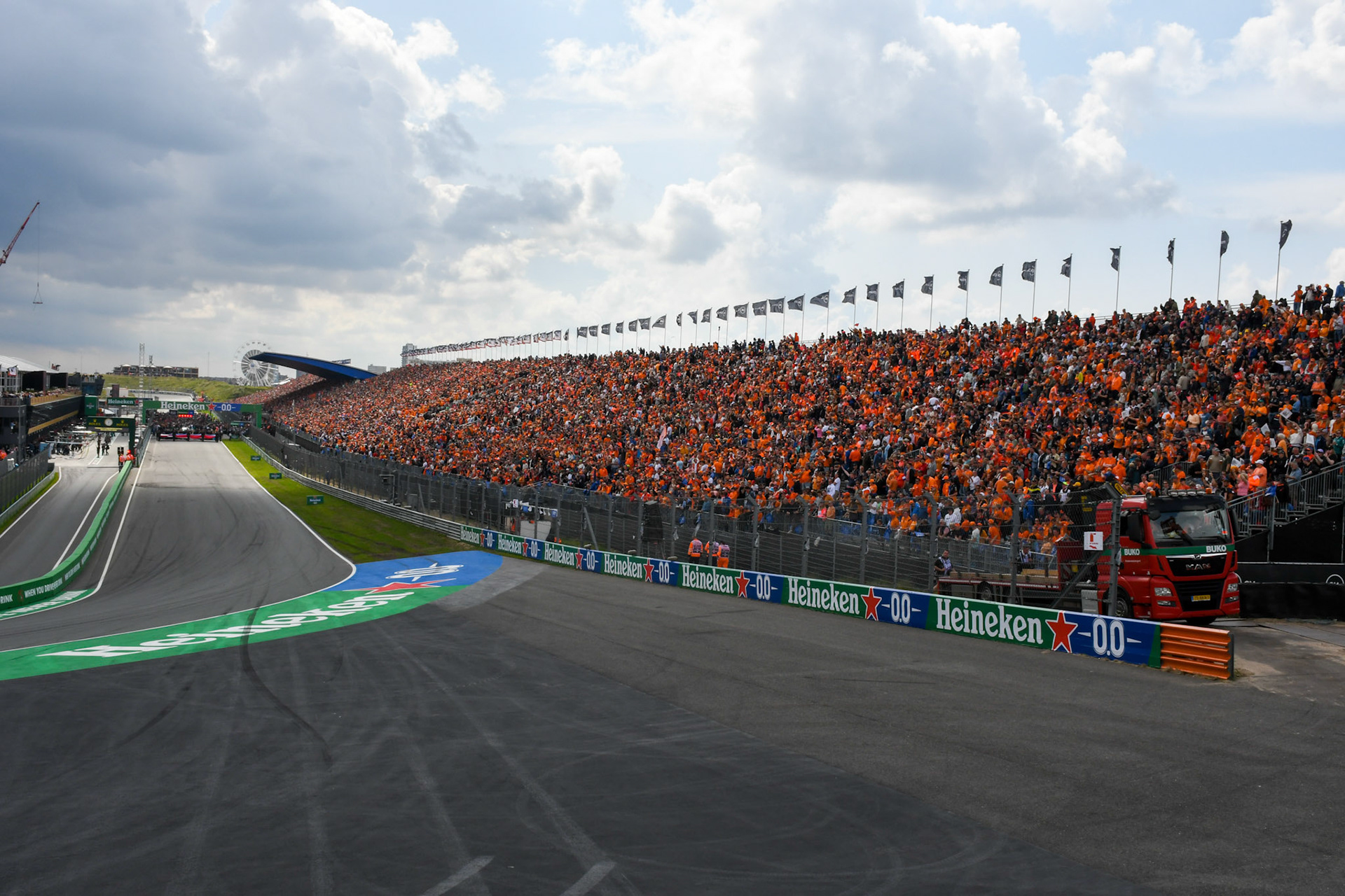 Rennstart; Formel 1 GP Holland / Zandvoort. Sonntag, 27.08.2023