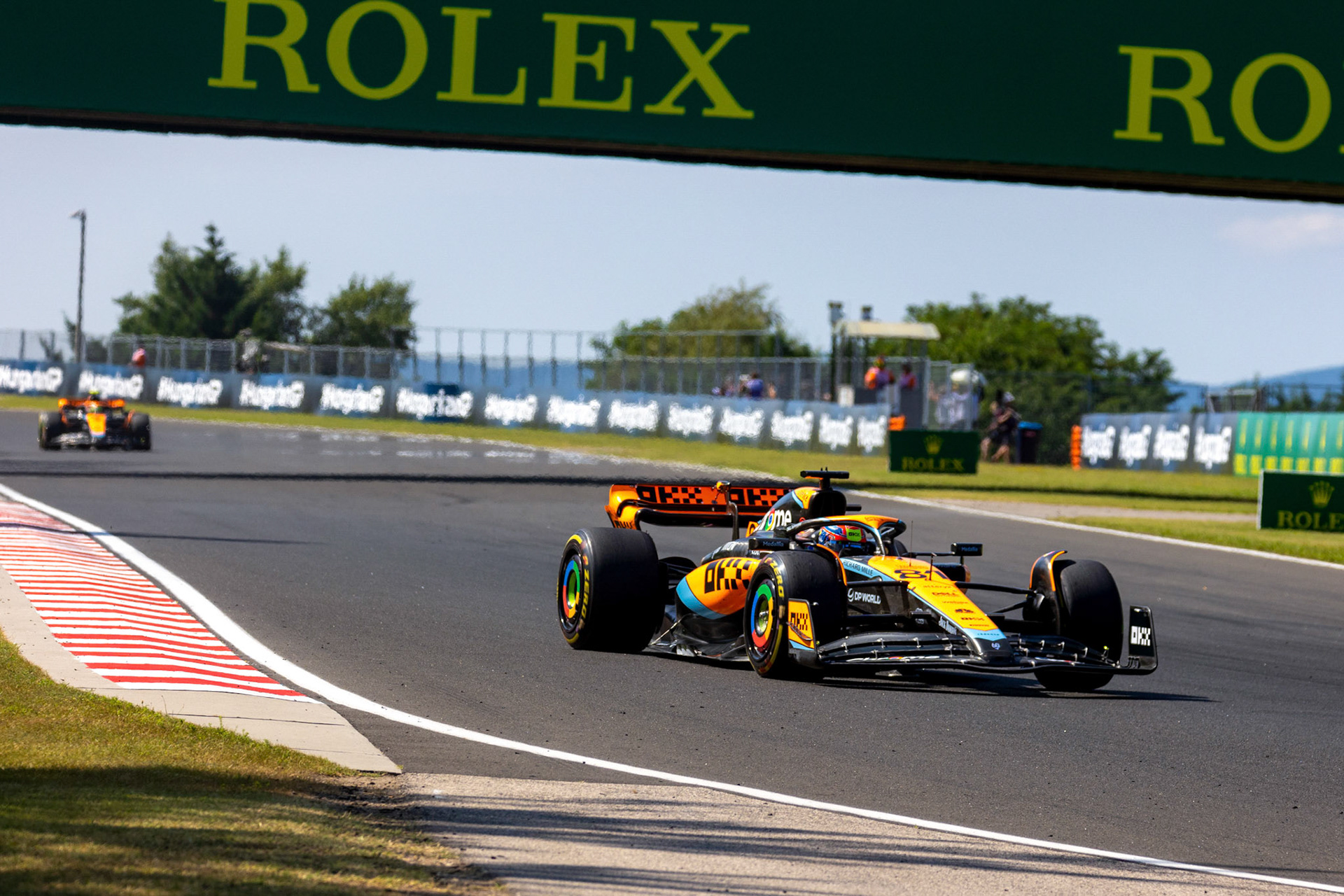Oscar Piastri und Lando Norris McLaren F1; Formel 1 GP Budapest / Ungarn. Sonntag, 23.07.2023
