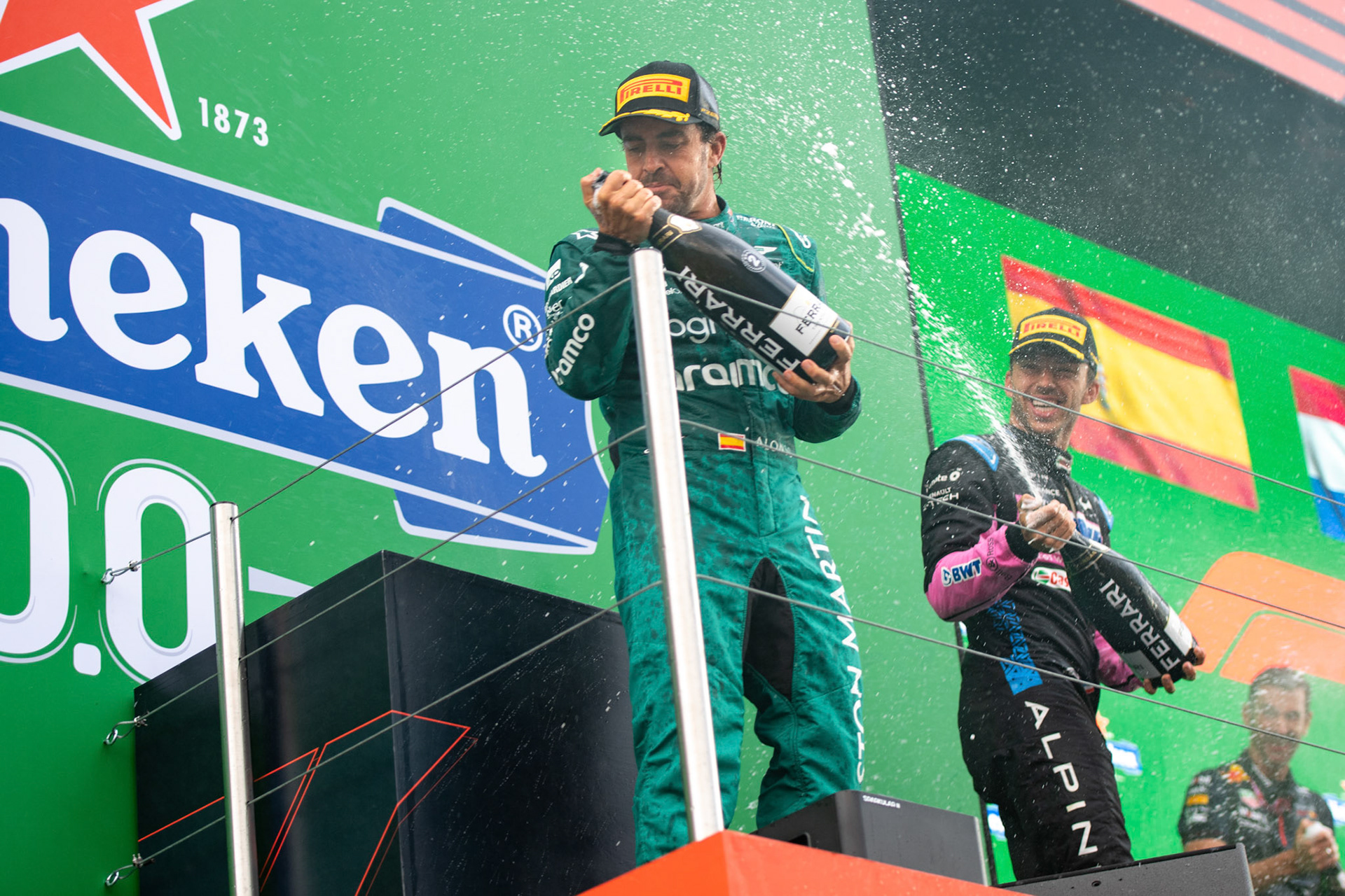 Fernando Alonso, Pierre Gasly, Max Verstappen auf dem Podium;Formel 1 GP Holland / Zandvoort. Sonntag, 27.08.2023