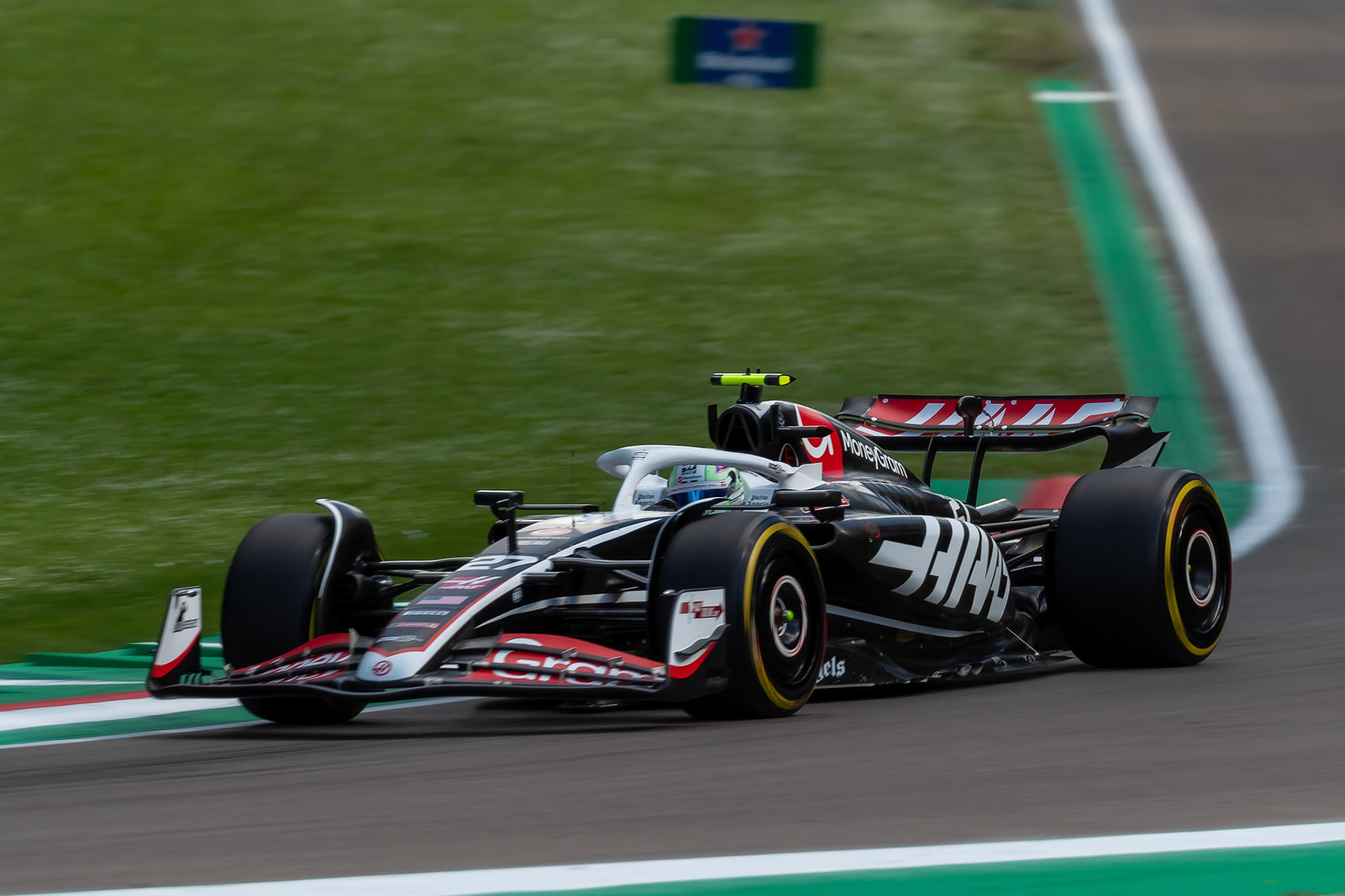 Nico Hülkenberg #27, MoneyGram Haas F1 Team; F1 GP Imola / Italien Freitag, 17.05.2024