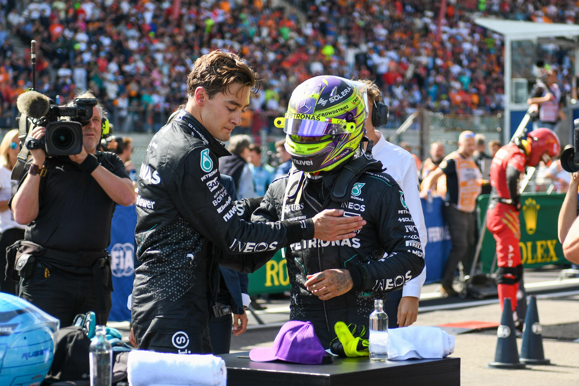 George Russell #63, Mercedes-AMG Petronas F1 Team und Lewis Hamilton #44, Mercedes-AMG Petronas F1 Team;Formel 1 GP Spa / Belgien. Sonntag, 28.07.2024