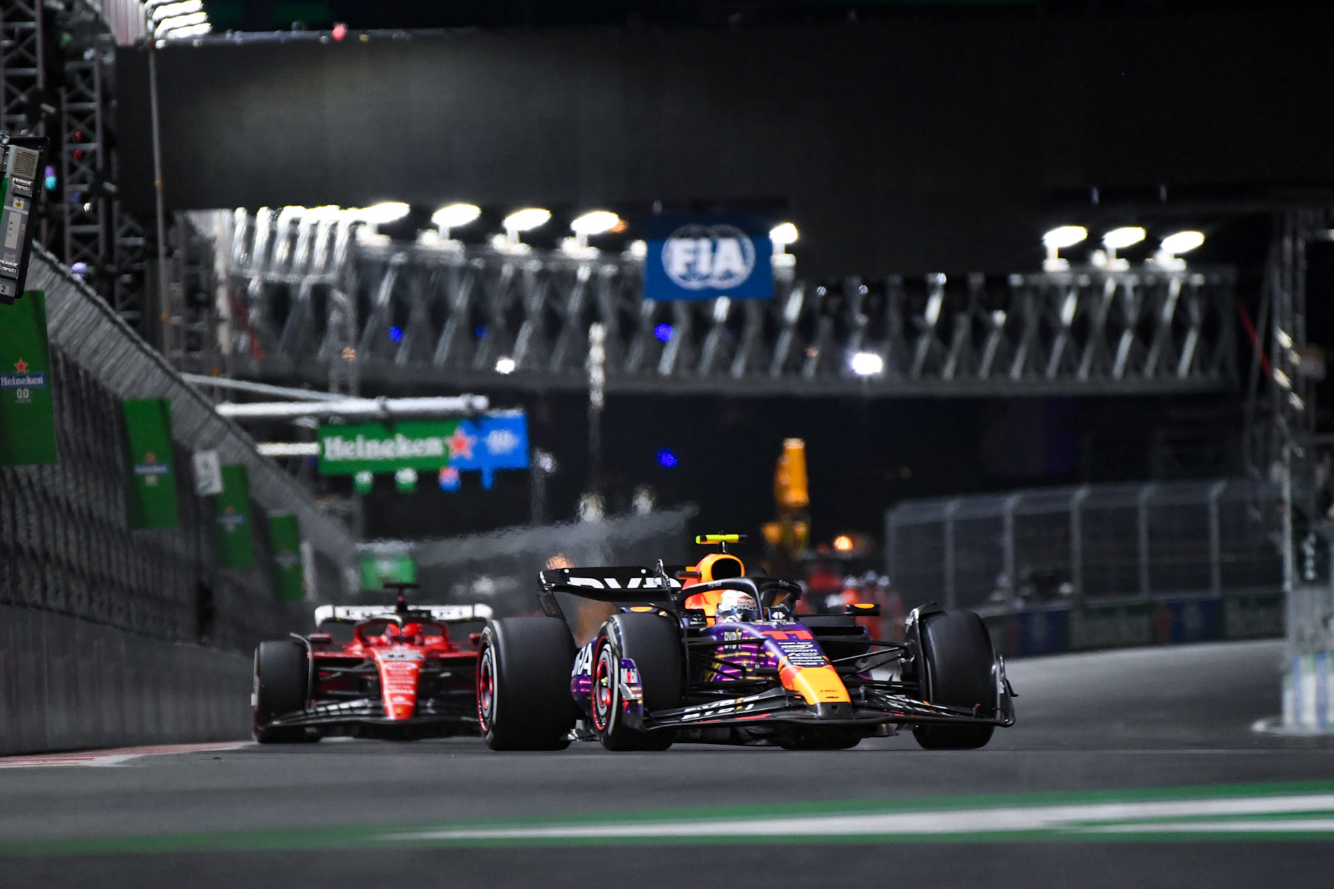 Sergio Perez (MEX) Red Bull Racing; Formel 1 GP USA Las Vegas. Sonntag 19.11.2023