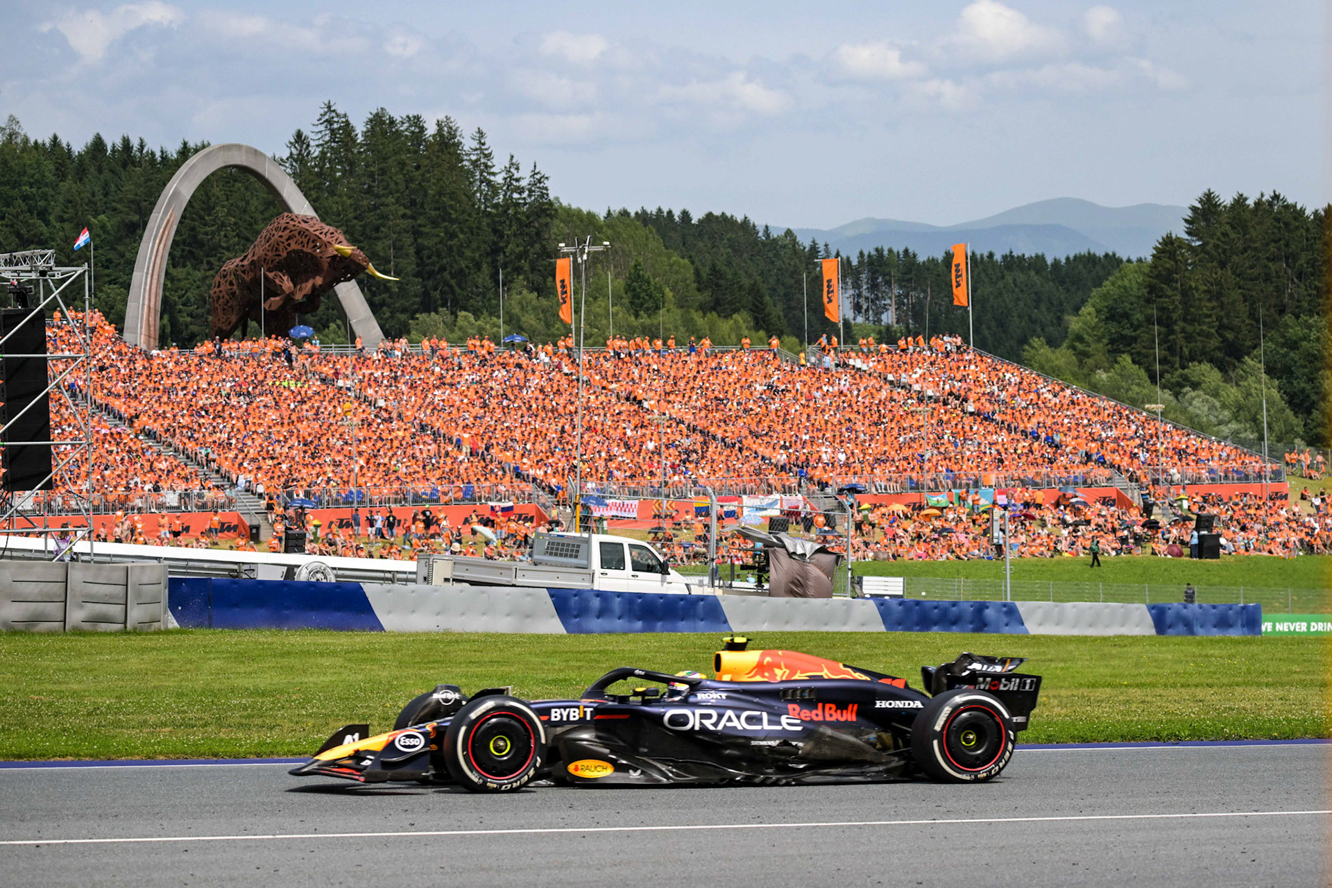 Sergio Perez #11, Oracle Red Bull Racing;Formel 1 GP Austria / Österreich. Sonntag, 30.06.2024