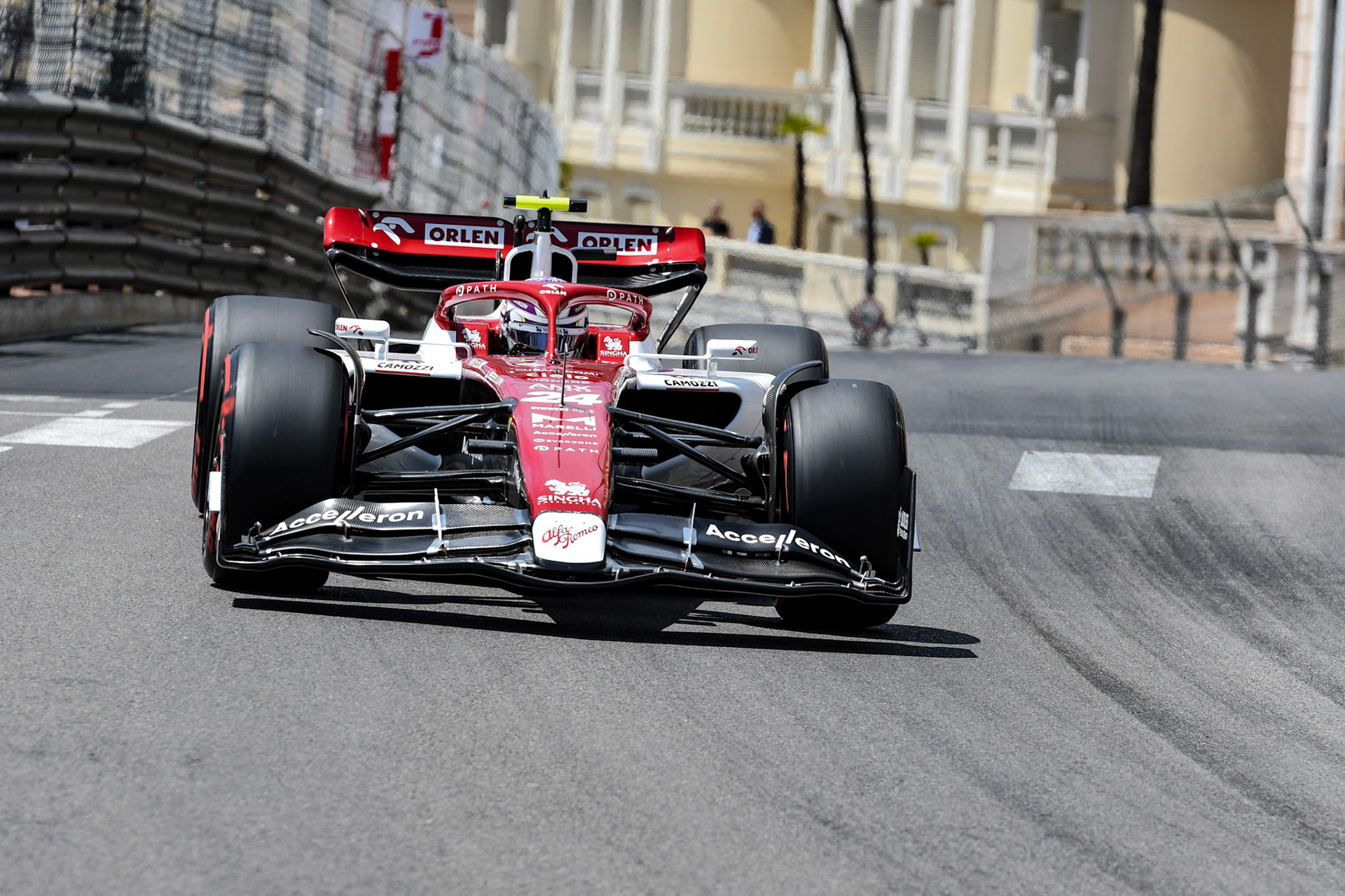 Guanyu Zhou (CHN) Alfa Romeo Racing; Formel 1 Monaco am 28.05.2022