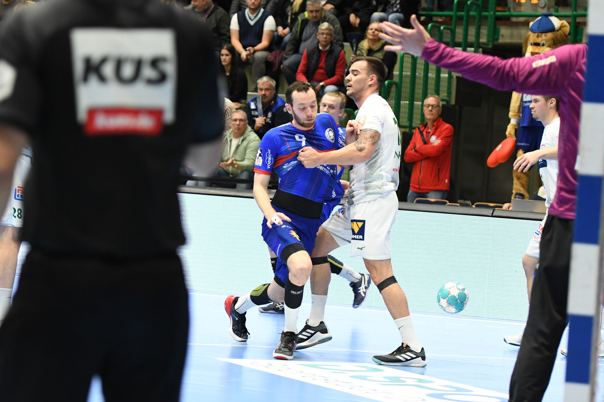 Alexander Weck #9; Handball Bundesliga; BHC 06 - HSG Wetzlar 06.11.2022