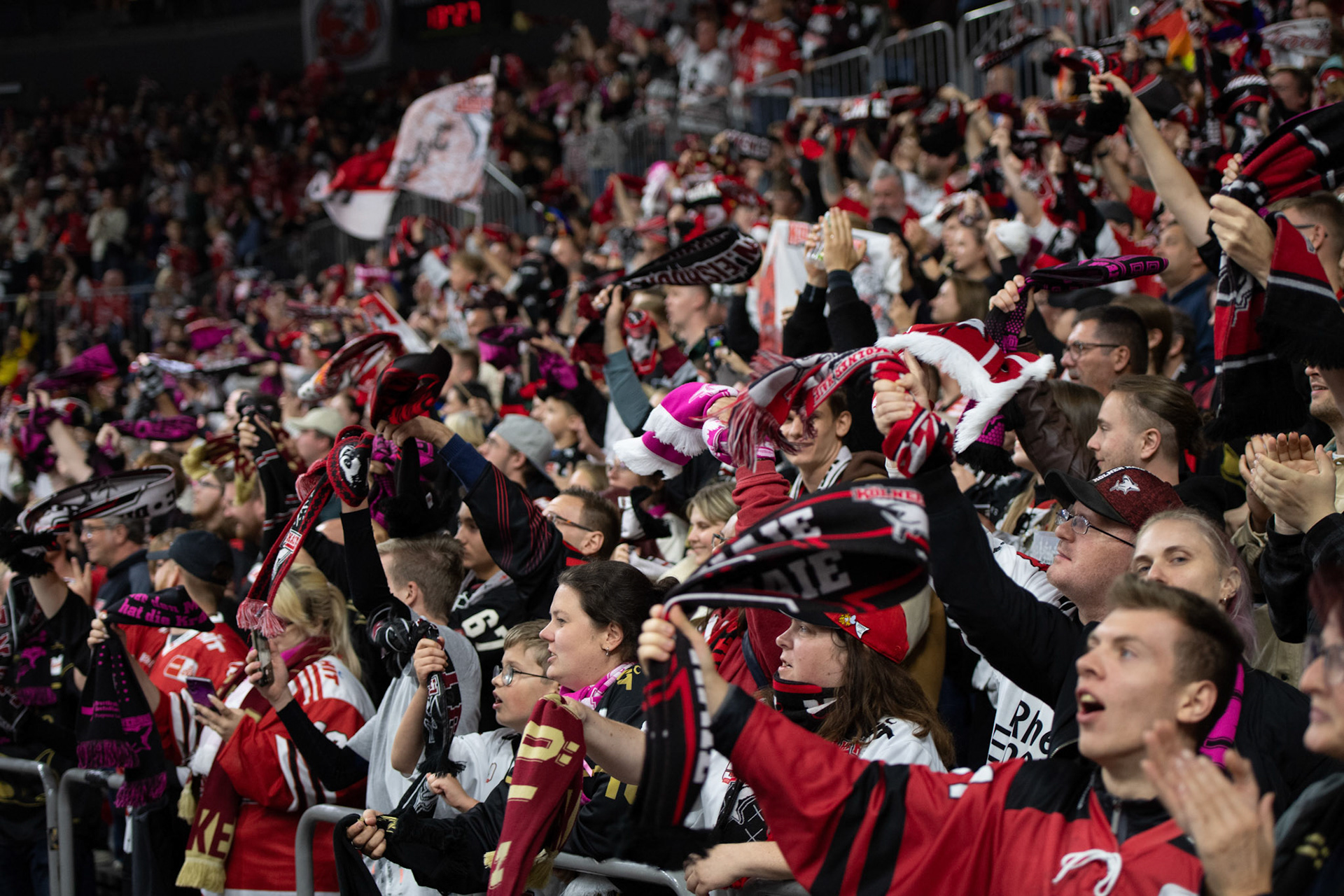KEC Fans; DEL Kölner Haie - Eisbaeren Berlin, 06.10.2023