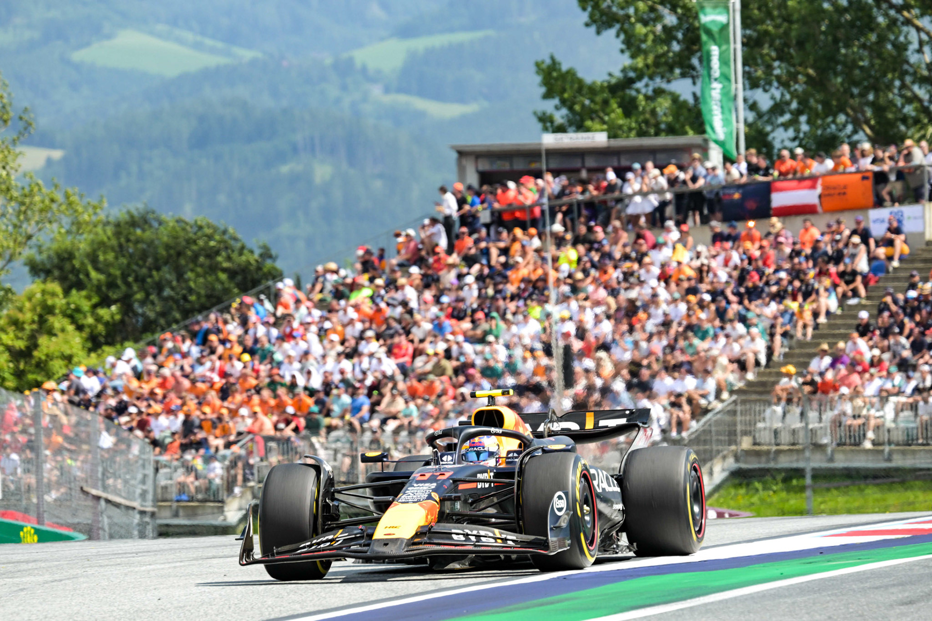 Sergio Perez #11, Oracle Red Bull Racing;Formel 1 GP Austria / Österreich. Sonntag, 30.06.2024