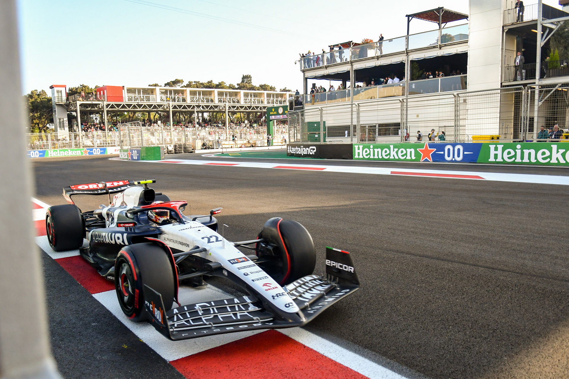Yuki Tsunoda (JPN) Scuderia Alpha Tauri; Formel 1 GP Baku Azerbaijan. Freitag 28.04.2023