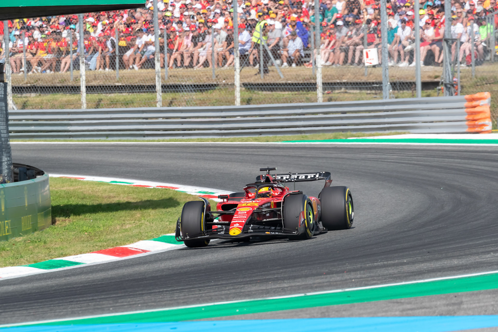 Carlos Sainz (ESP) Scuderia Ferrari; Formel 1 GP Italien / Monza. Sonntag, 03.09.2023