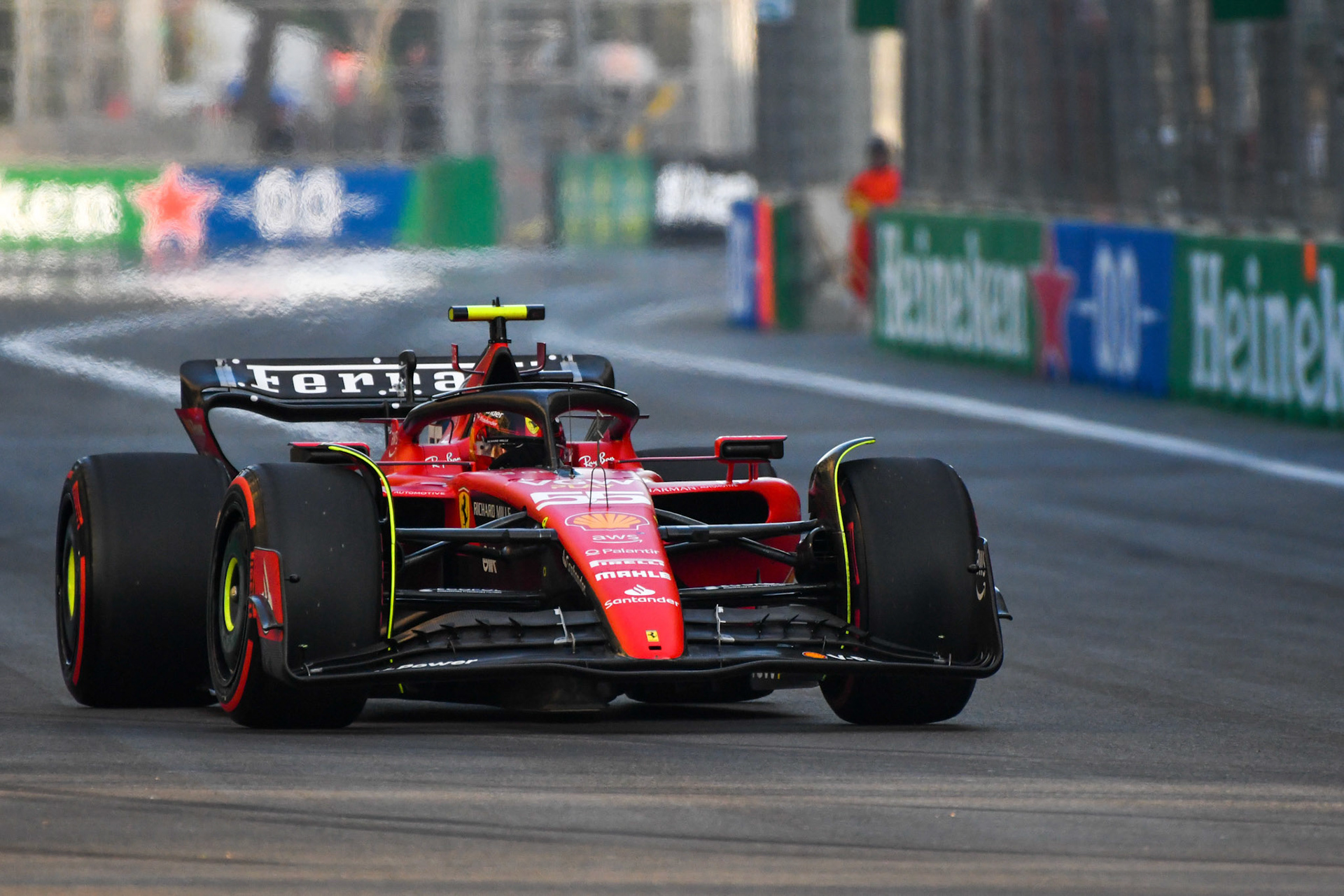 Carlos Sainz (ESP) Scuderia Ferrari; Formel 1 GP Baku Azerbaijan. Freitag 28.04.2023