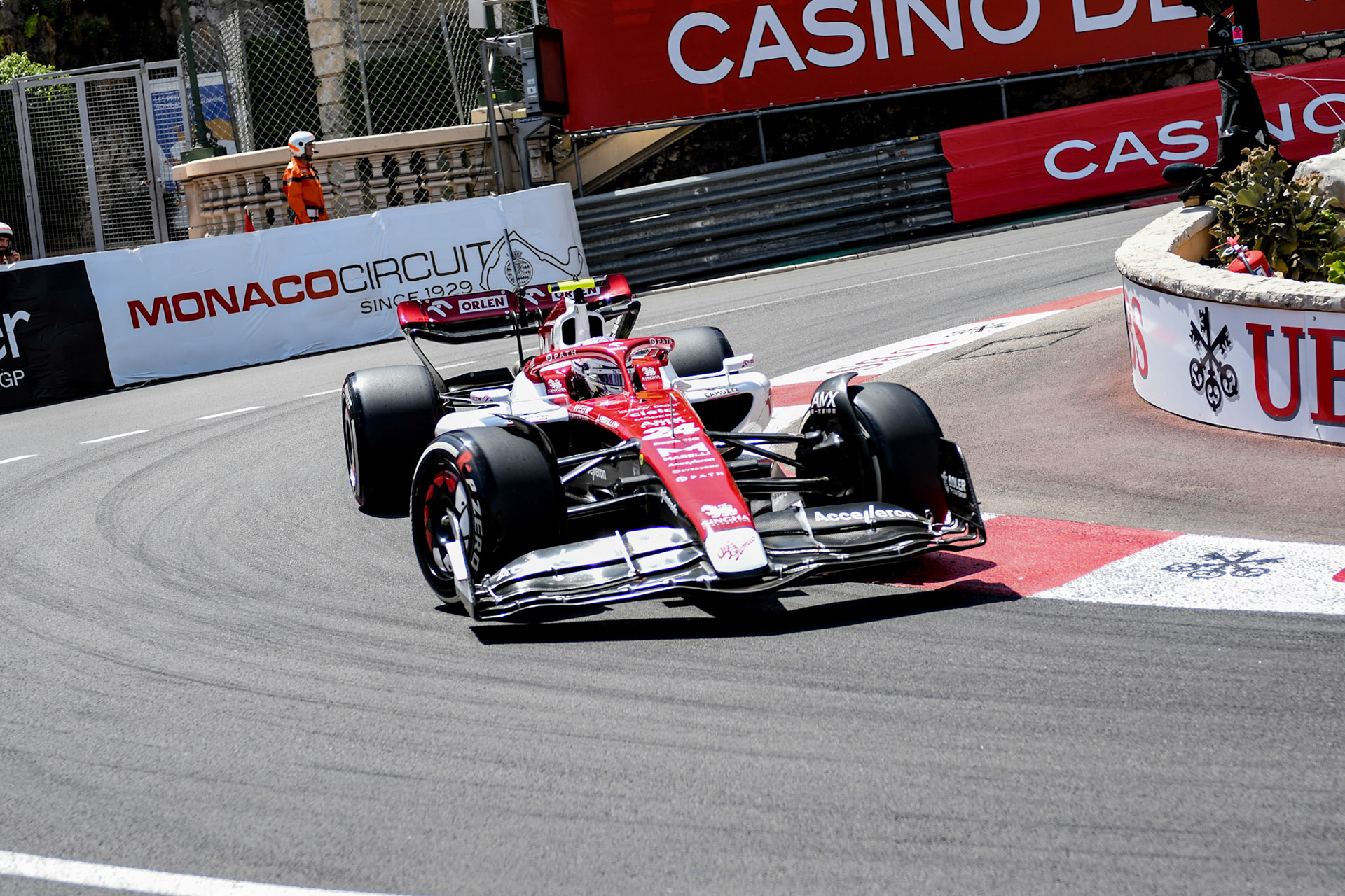 Guanyu Zhou (CHN) Alfa Romeo Racing; Formel 1 Monaco am 27.05.2022