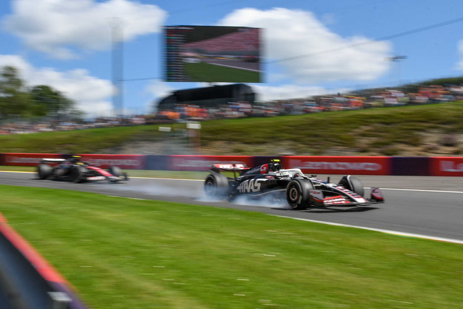 Nico Hülkenberg #27, MoneyGram Haas F1 Team und Pierre Gasly #10, BWT Alpine F1 Team;Formel 1 GP Spa / Belgien. Sonntag, 28.07.2024