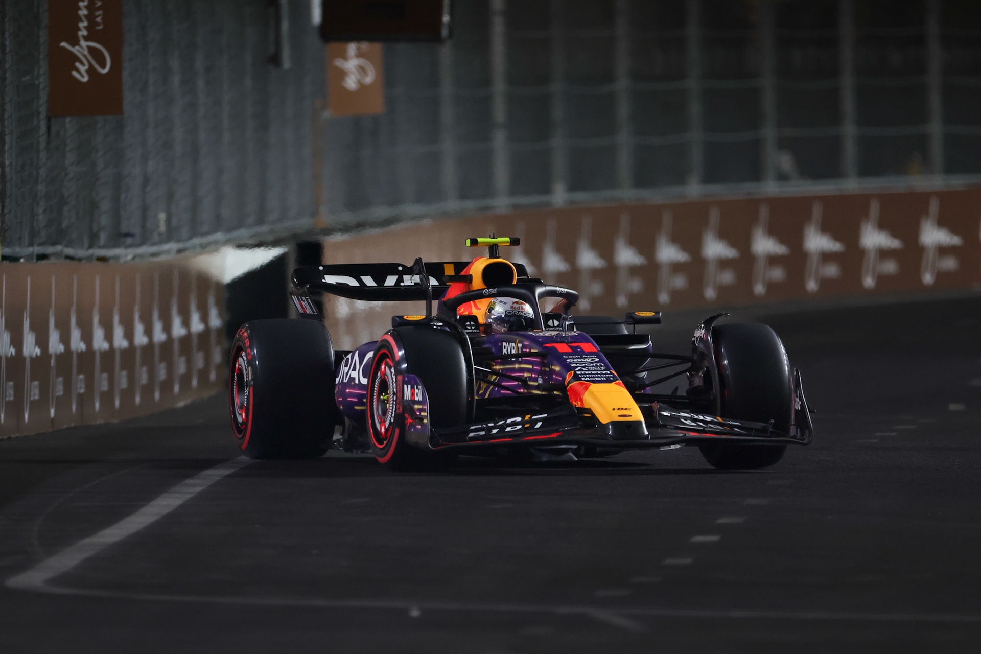 Sergio Perez (MEX) Red Bull Racing; Formel 1 GP USA Las Vegas. Samstag 18.11.2023