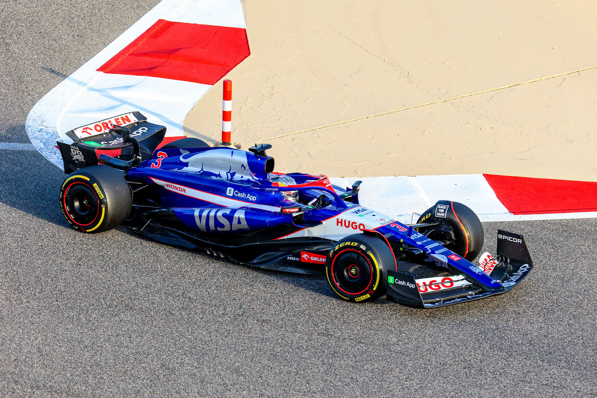 Daniel Ricciardo, #3, Visa Cash App RB Formula One Team; Formel 1 Pre-Season Tests Bahrain. Donnerstag, 22.02.2024