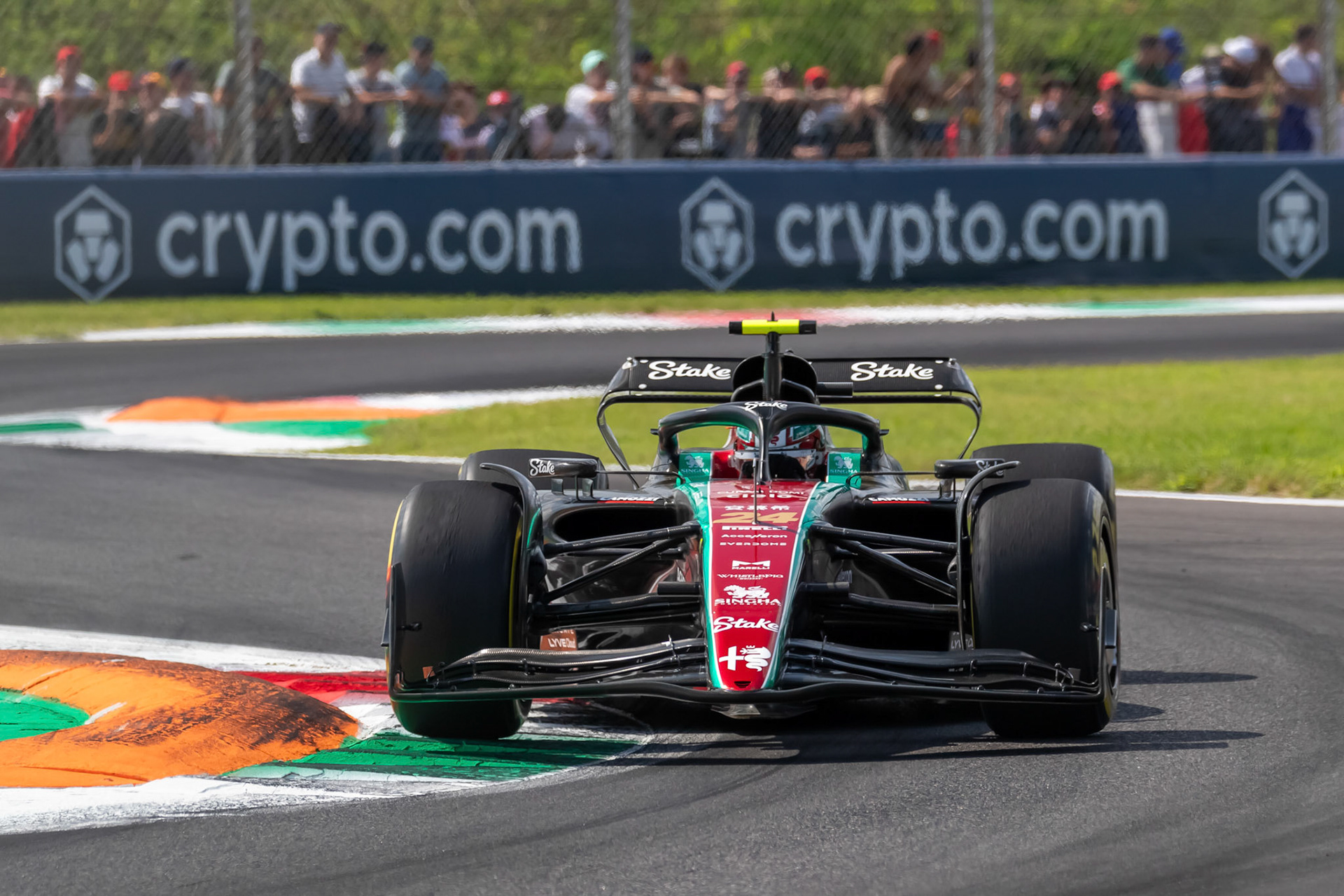 Guanyu Zhou (CHN) Alfa Romeo F1 Team;Formel 1 GP Italien / Monza. Samstag, 02.09.2023