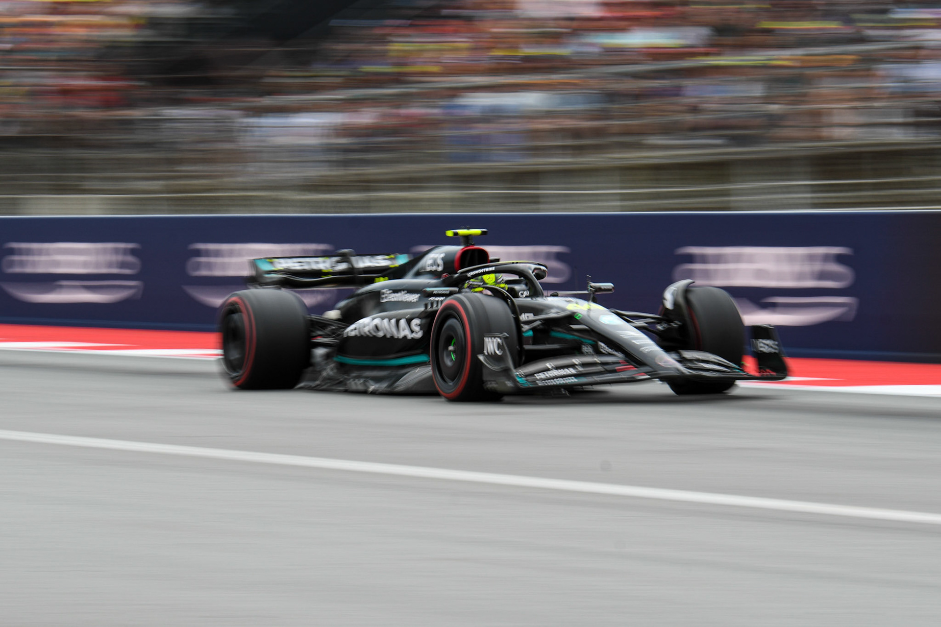 Lewis Hamilton (GBR) Mercedes AMG F1 Team; Formel 1 GP Barcelona. Sonntag 04.06.2023
