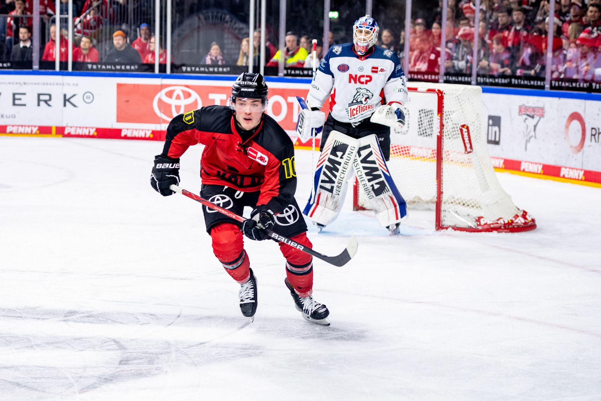 Justin Schuetz; DEL Kölner Haie - Nürnberg Ice Tigers, 17.12.2023