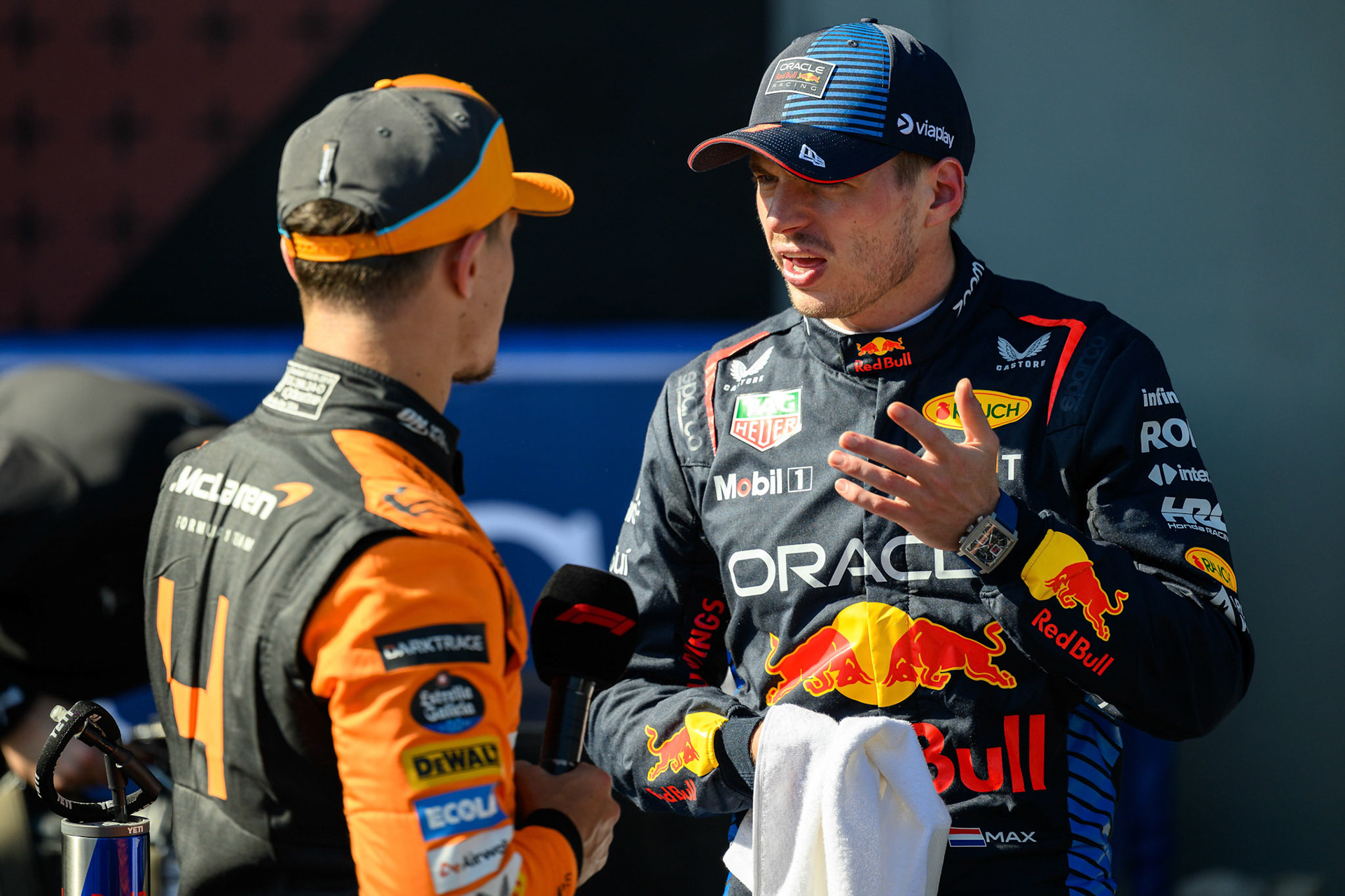 Lando Norris #4, McLaren Formula 1 Team und Max Verstappen #1, Oracle Red Bull Racing; F1 GP Imola / Italien Samstag, 18.05.2024
