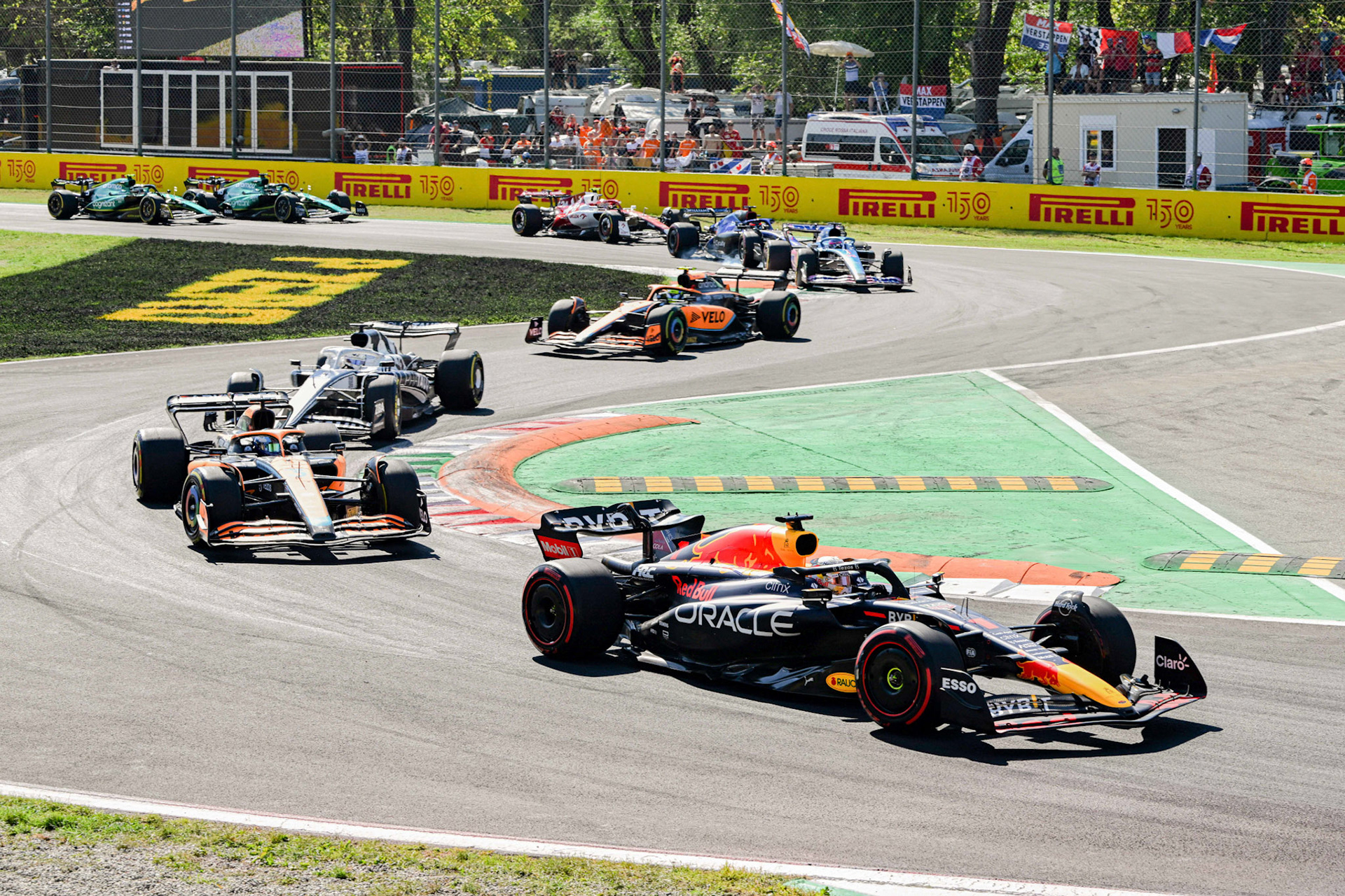 Max Verstappen (NED) Red Bull Racing; Formel 1 GP Italien Monza, Sonntag, 11.09.2022