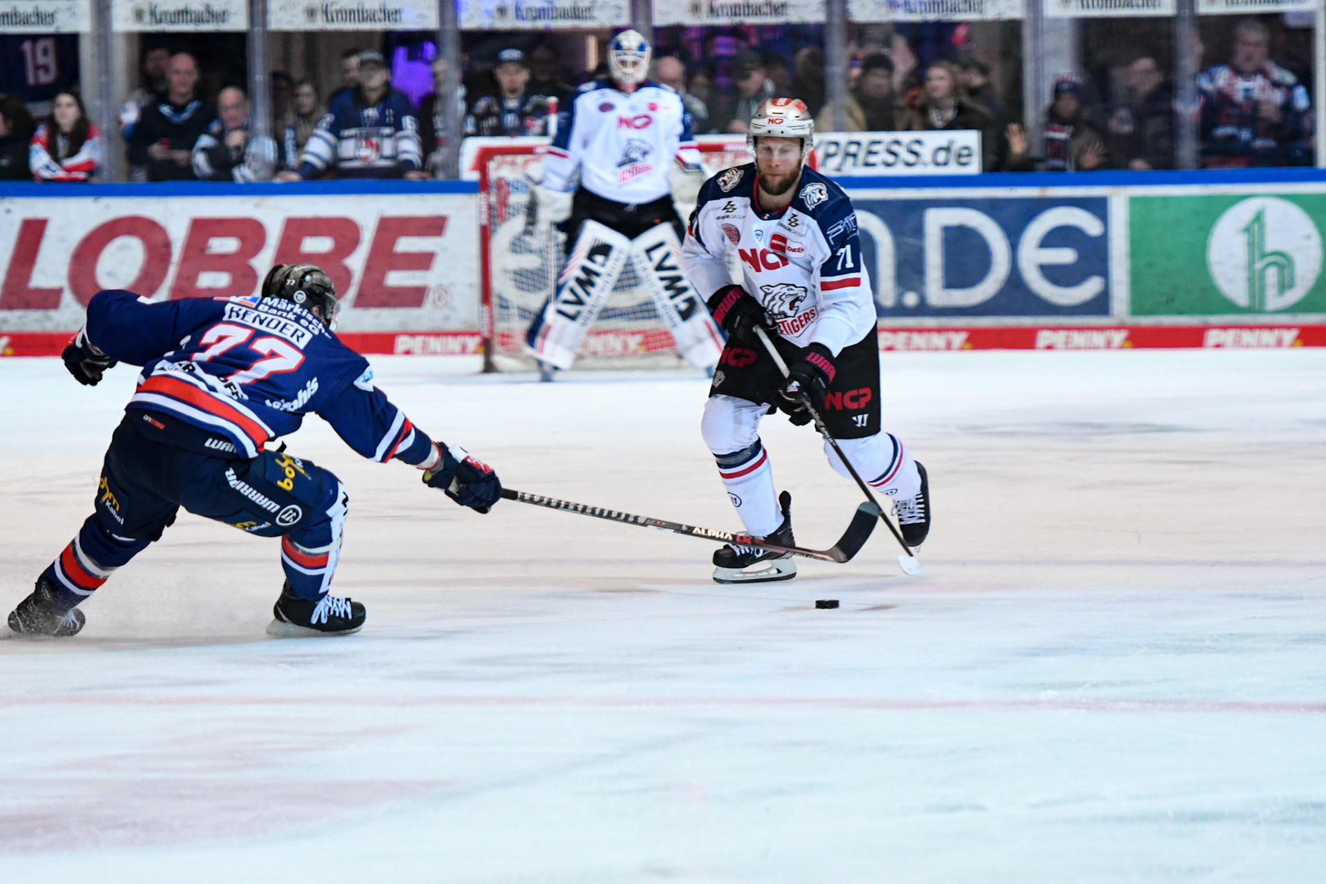 Anrew Bodnarchuk 71; DEL Iserlohn Roosters - Nuernberg Ice Tigers 17.02.2023