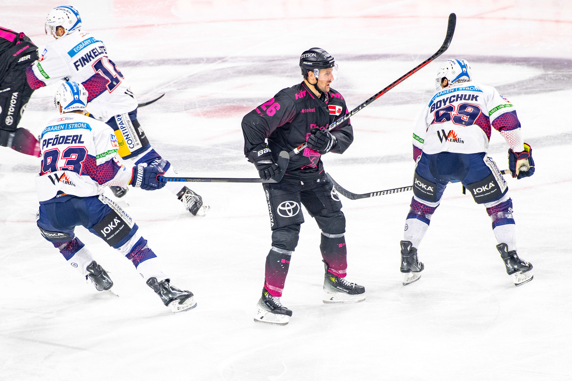 David Mcintyre; DEL Kölner Haie - Eisbaeren Berlin, 06.10.2023