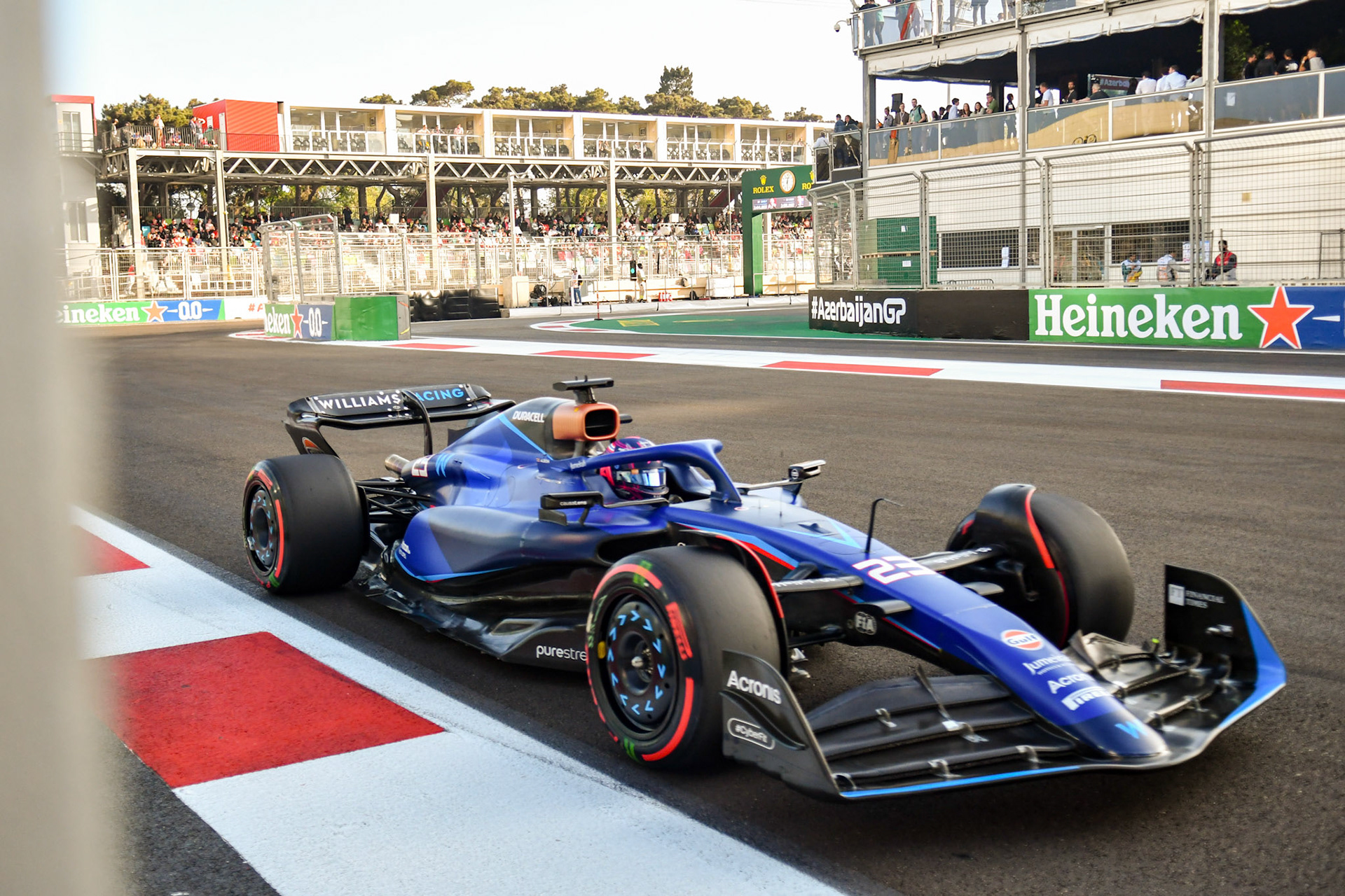 Alexander Albon (THA) Williams Racing; Formel 1 GP Baku Azerbaijan. Freitag 28.04.2023