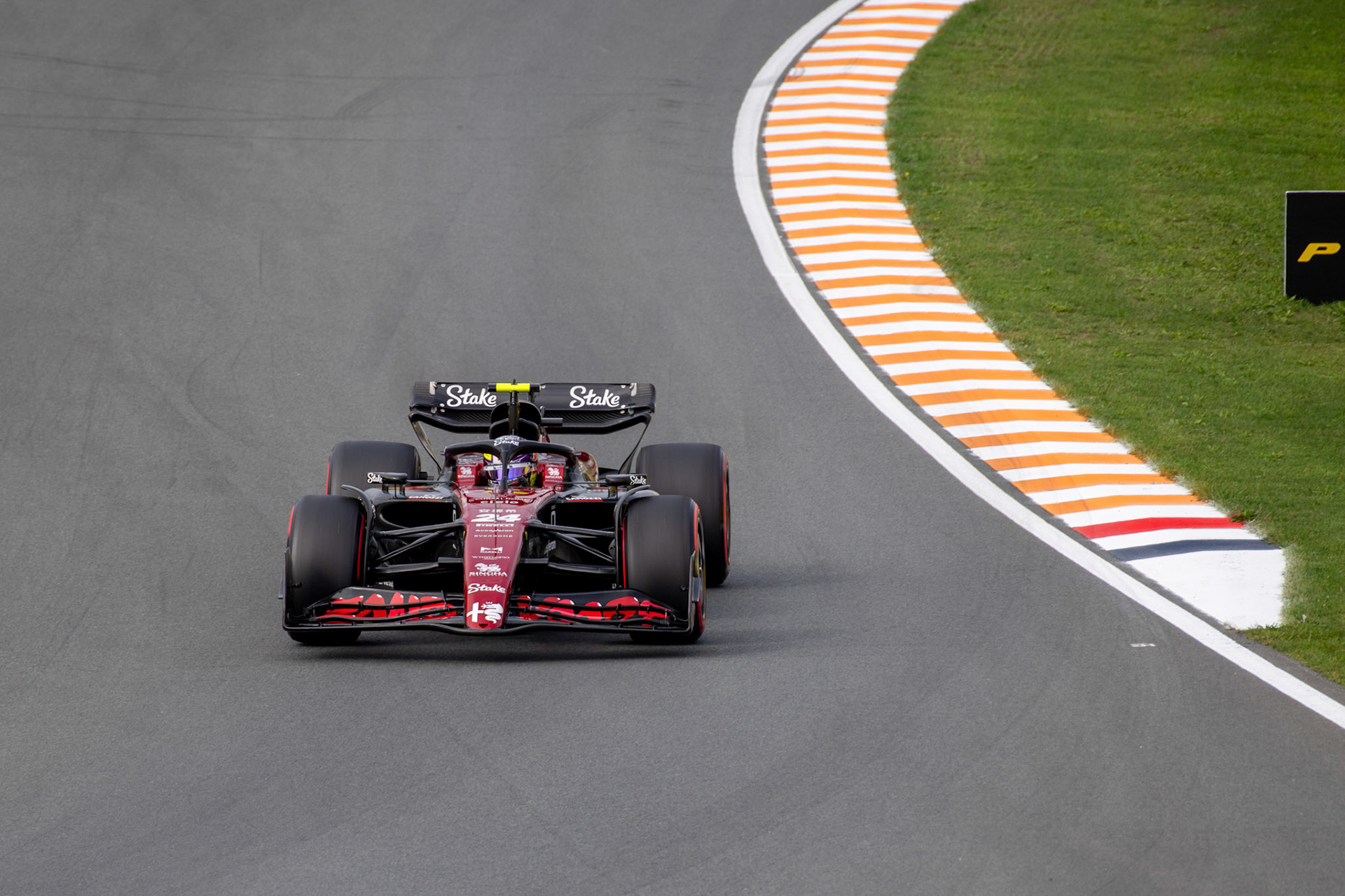 Guanyu Zhou (CHN) Alfa Romeo F1 Team;Formel 1 GP Holland / Zandvoort. Freitag, 25.08.2023