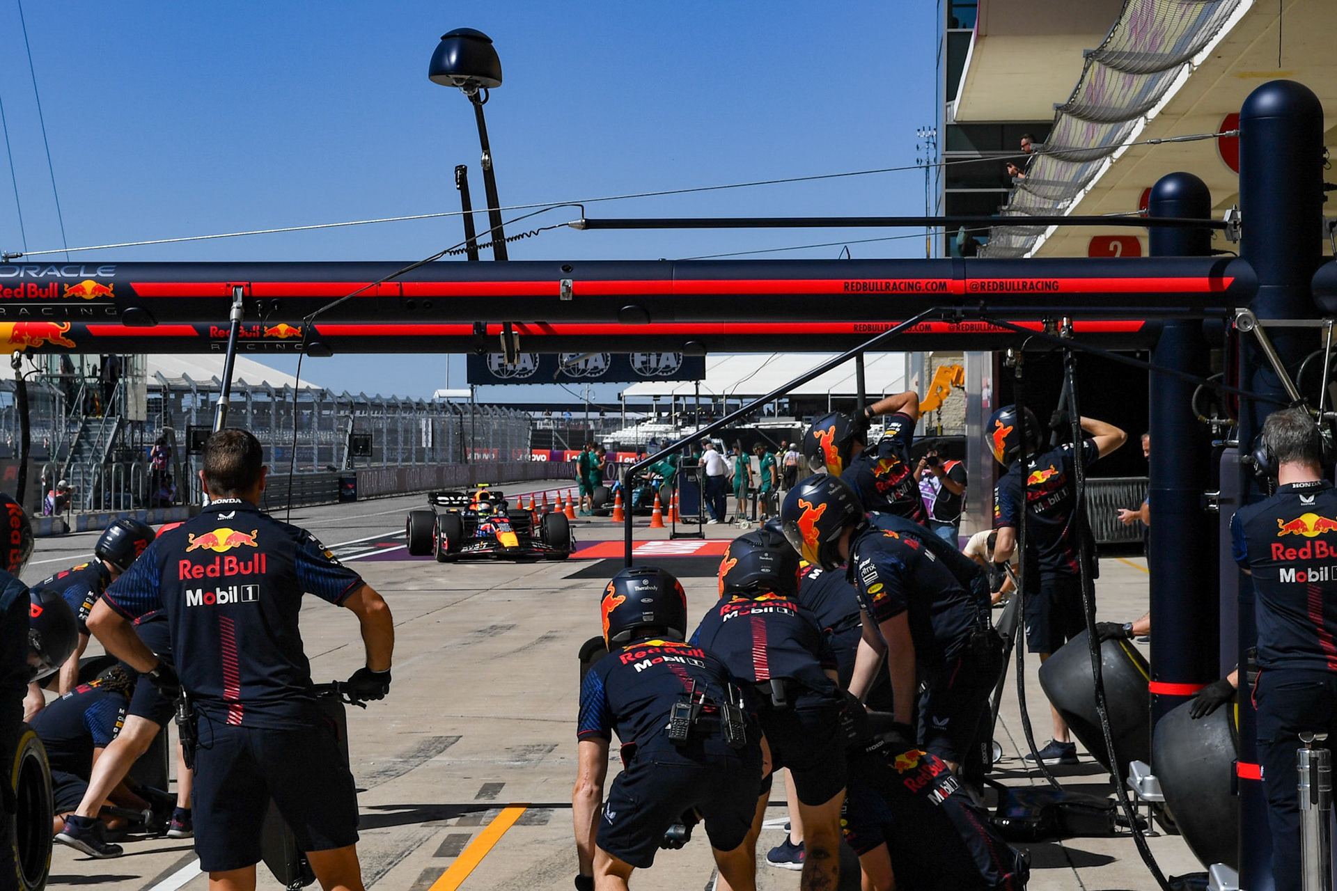 Pitstop Sergio Perez (MEX) Red Bull Racing; Formel 1 GP USA Austin Texas. Samstag 21.10.2023