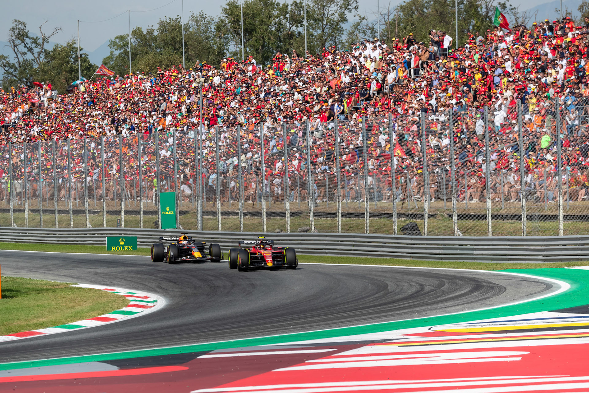 Carlos Sainz (ESP) Scuderia Ferrari; Formel 1 GP Italien / Monza. Sonntag, 03.09.2023