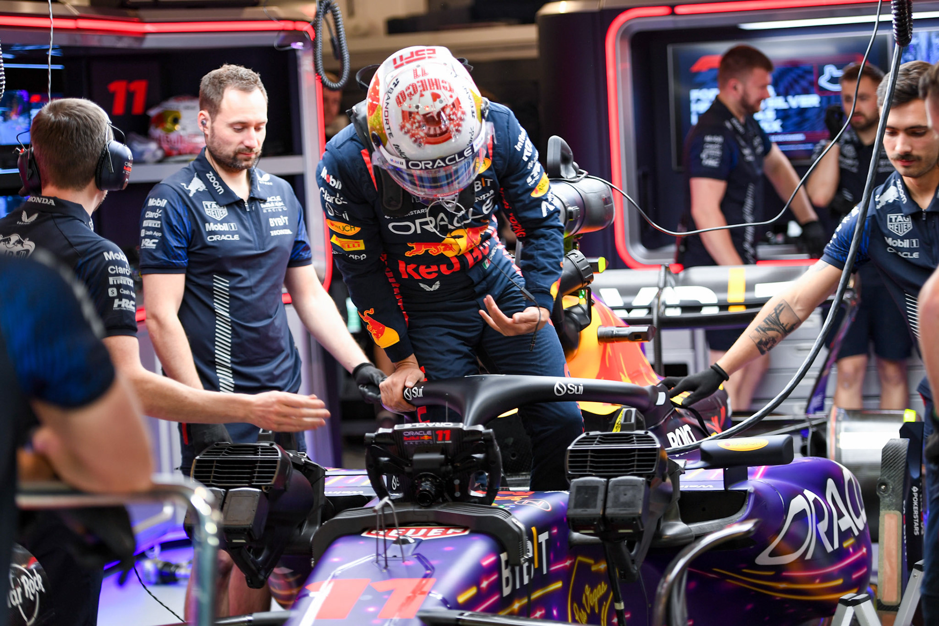 Sergio Perez (MEX) Red Bull Racing; Formel 1 GP USA Las Vegas. Samstag 18.11.2023