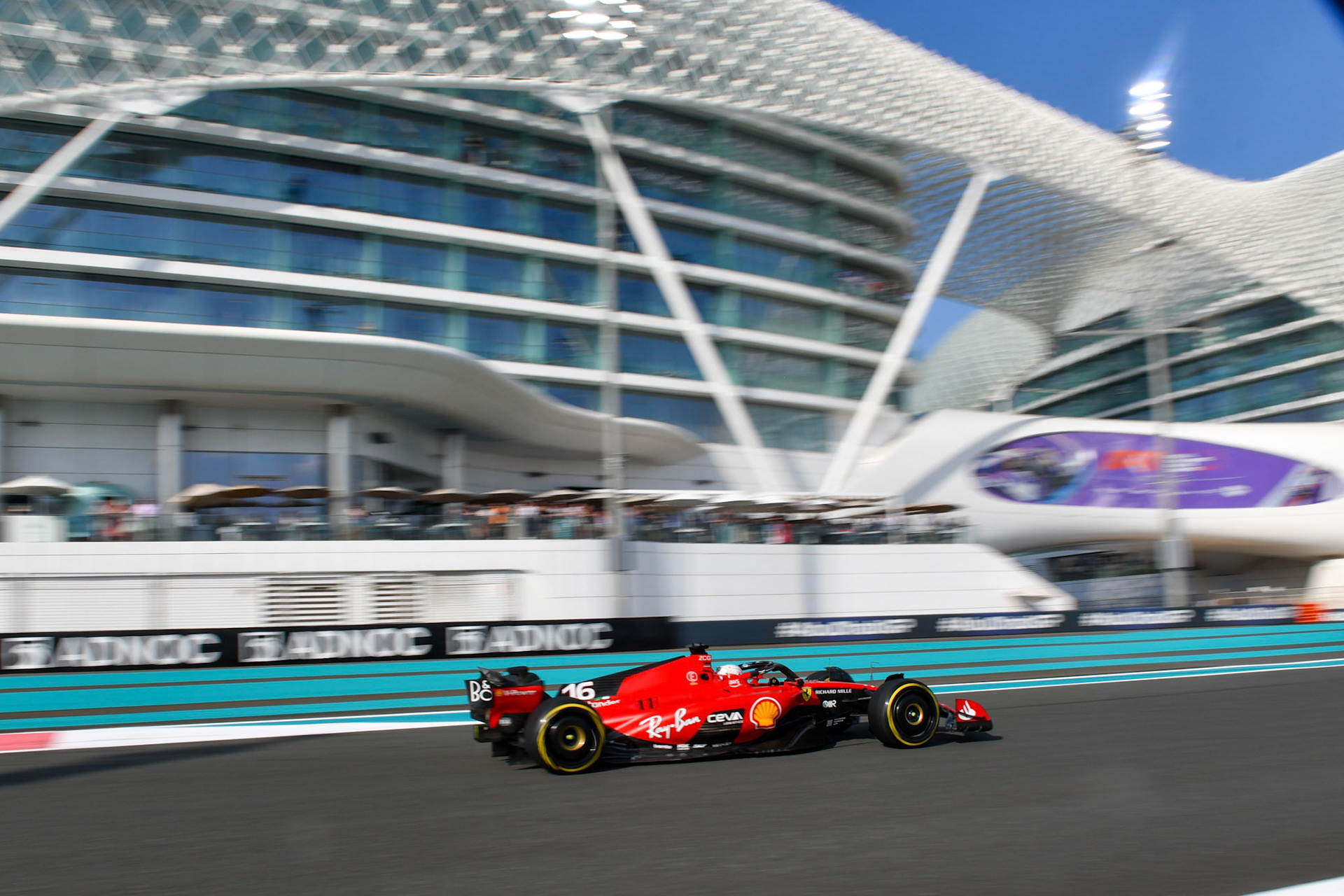 Charles Leclerc (MCO) Scuderia Ferrari;Formel 1 GP Abu Dhabi. Samstag 25.11.2023