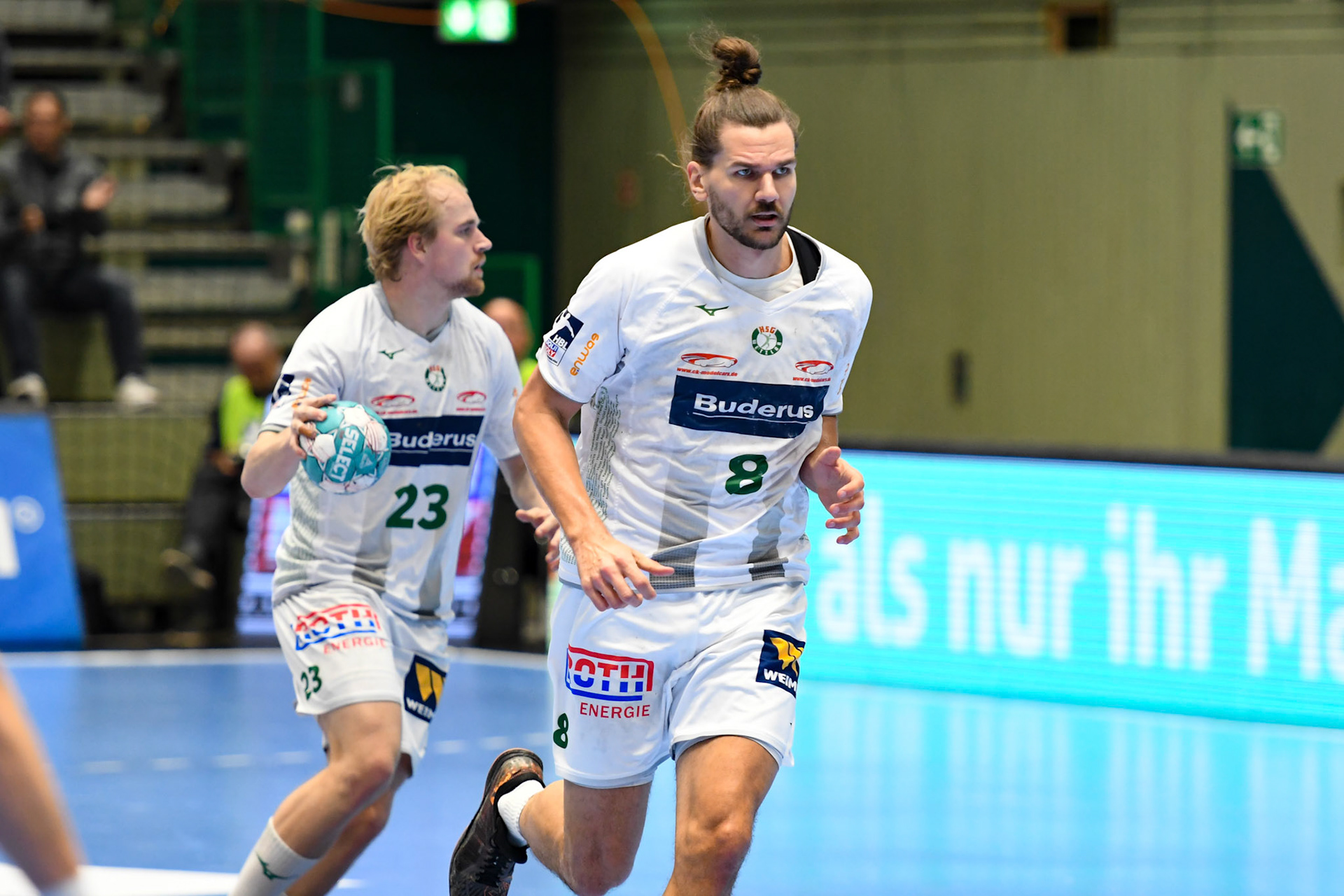 Erik Schmidt #8; Handball Bundesliga; BHC 06 - HSG Wetzlar 06.11.2022
