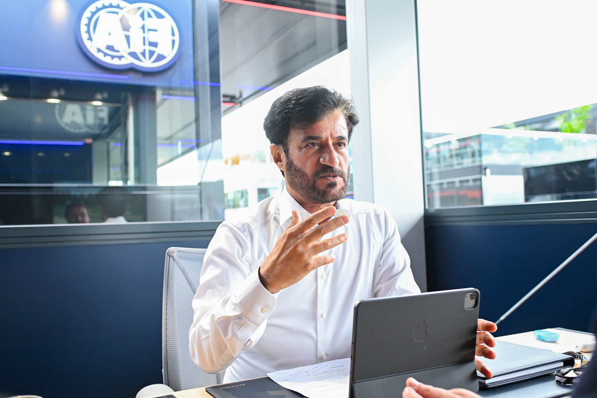 Mohammed bin Sulayem im Interview mit Christian Nimmervoll; Formel 1 GP Spa Francorchamps/ Belgien. Samstag, 29.07.2023
