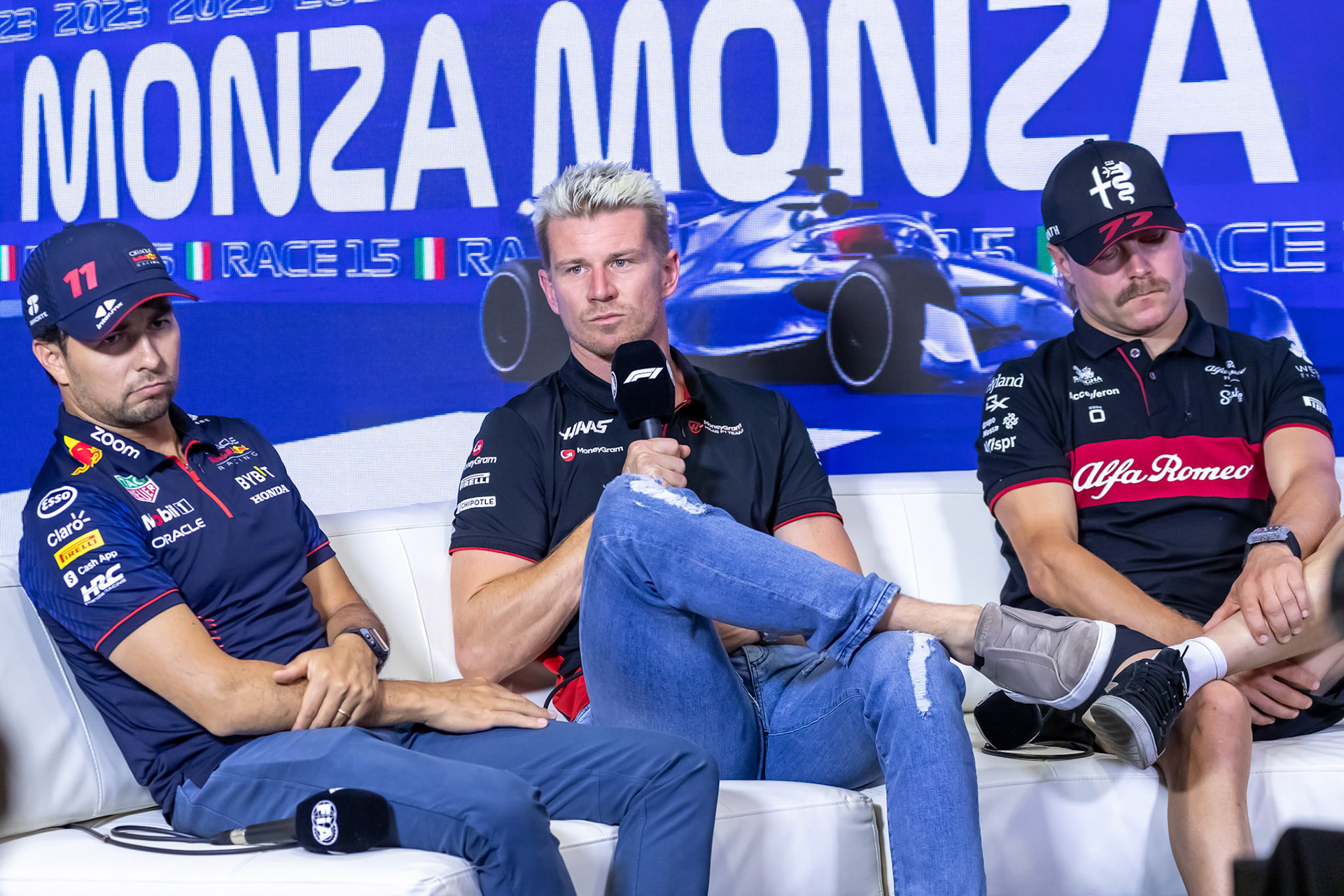 Nico Huelkenberg, Sergio Perez und Valtteri Bottas in der Pressekonferenz; Formel 1 GP Italien / Monza. Donnerstag, 31.08.2023
