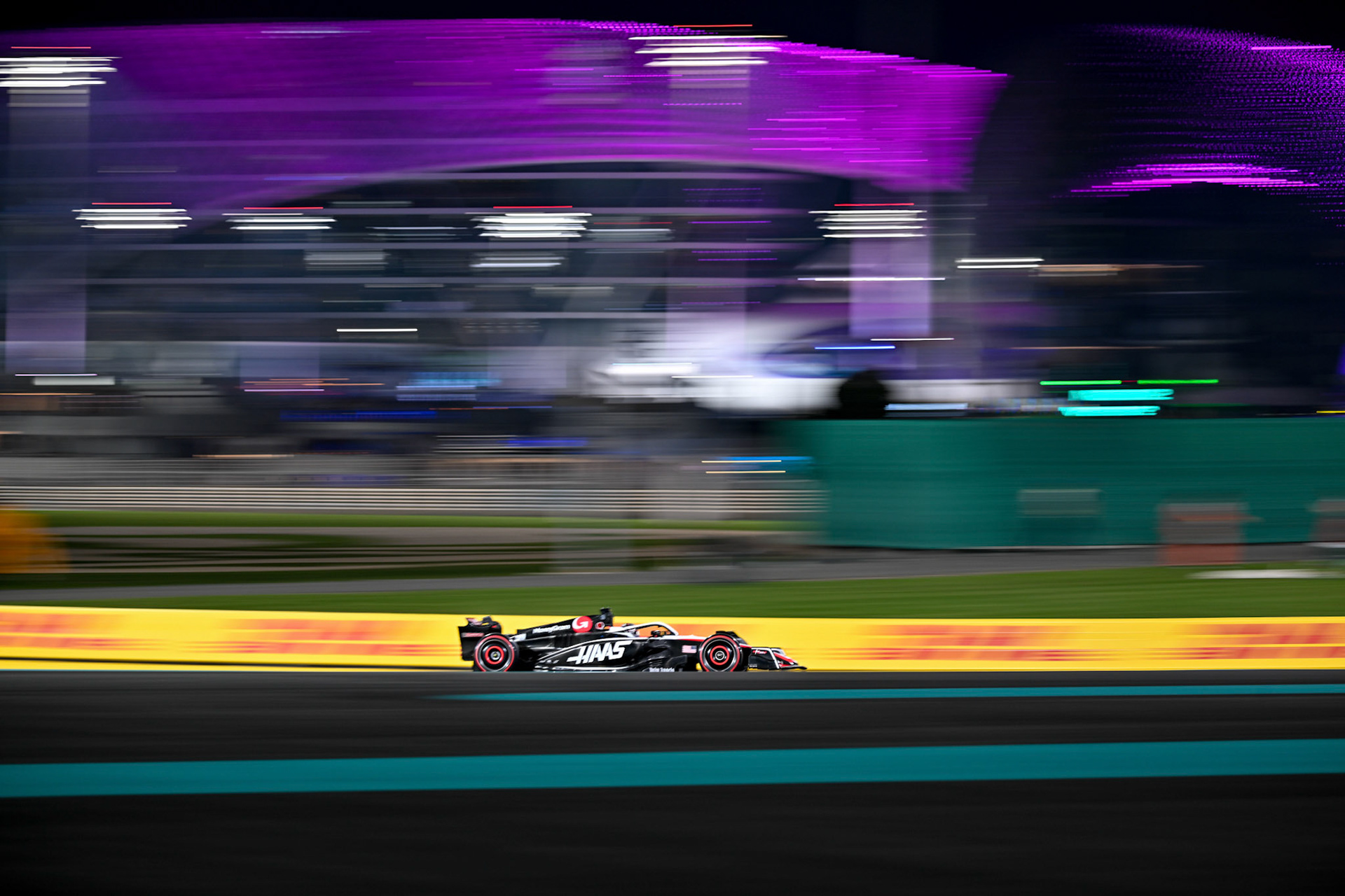 Kevin Magnussen (DEN) Haas F1 Team;Formel 1 GP Abu Dhabi. Samstag 25.11.2023