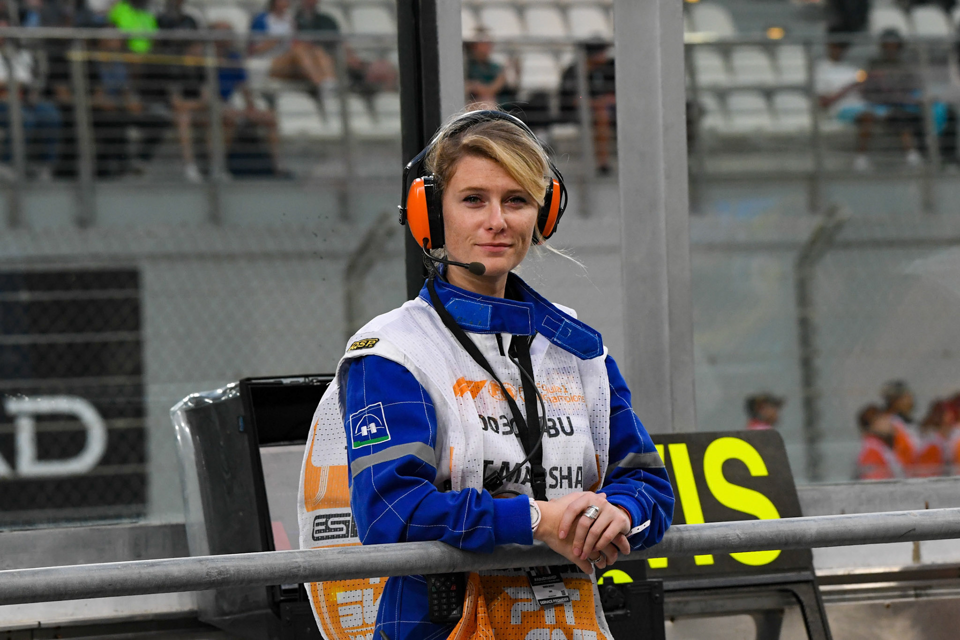 Pit Lane Marshall; Formel 1 GP Abu Dhabi. Freitag 24.11.2023