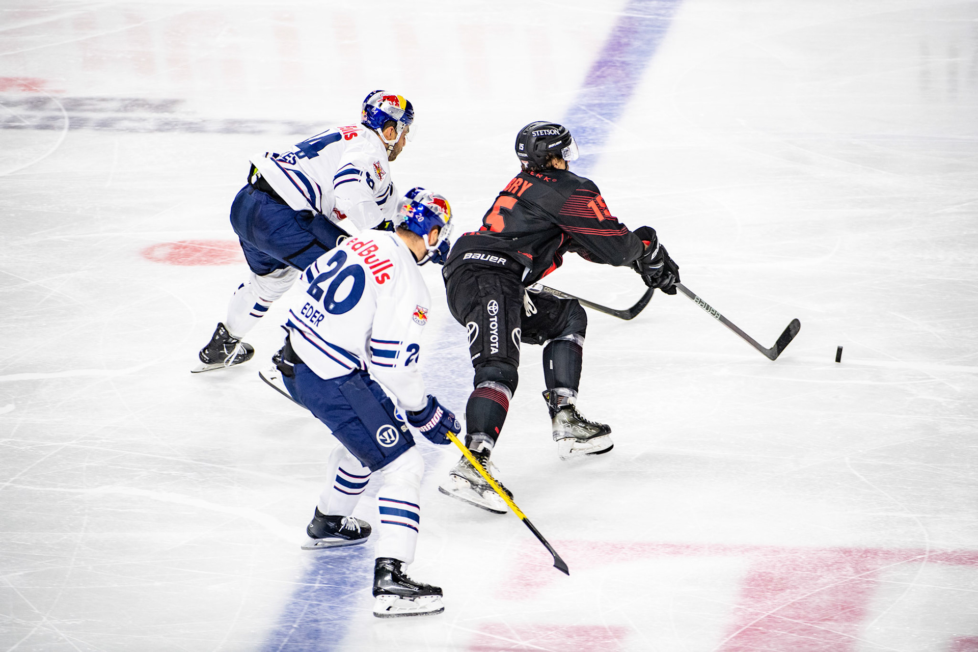 Andreas Eder, Louis Marc Aubry, Trevor Parkes; DEL Kölner Haie - EHC Red Bull München, 05.01.2024
