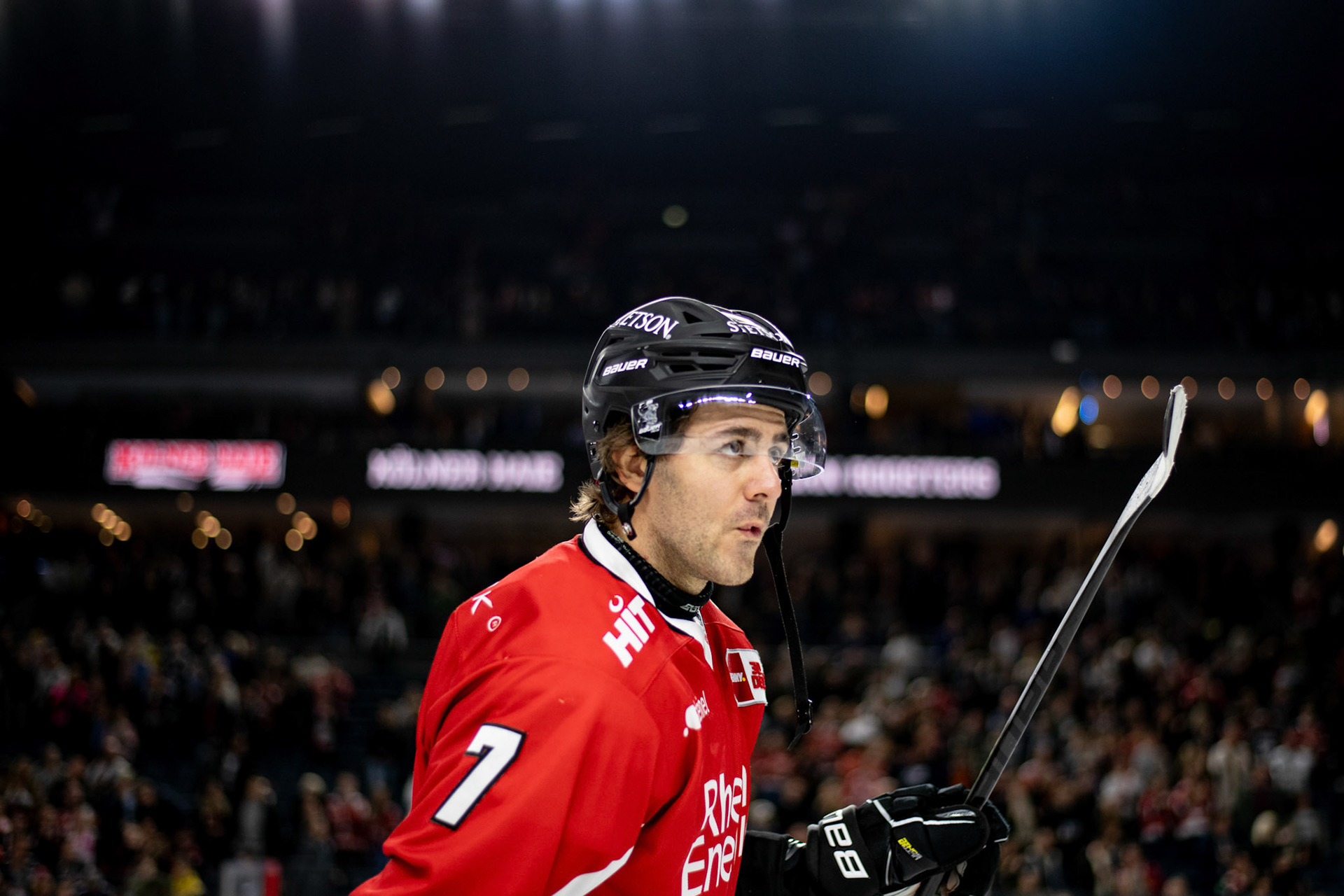Nicholas Bailen sichtlich zufrieden; DEL Kölner Haie - Fishtown Pinguins Bremerhaven, 30.01.2024